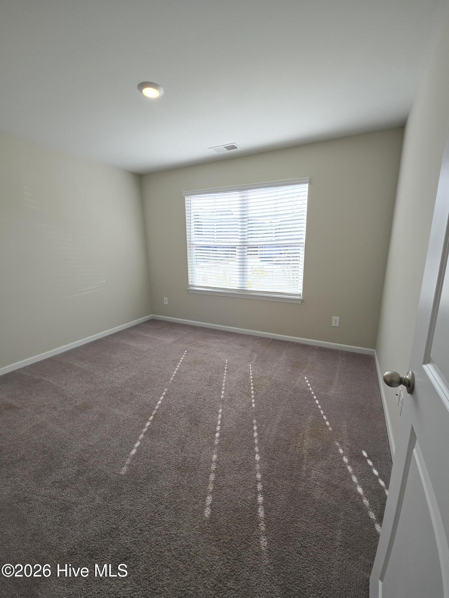 100542934 | Photo 12