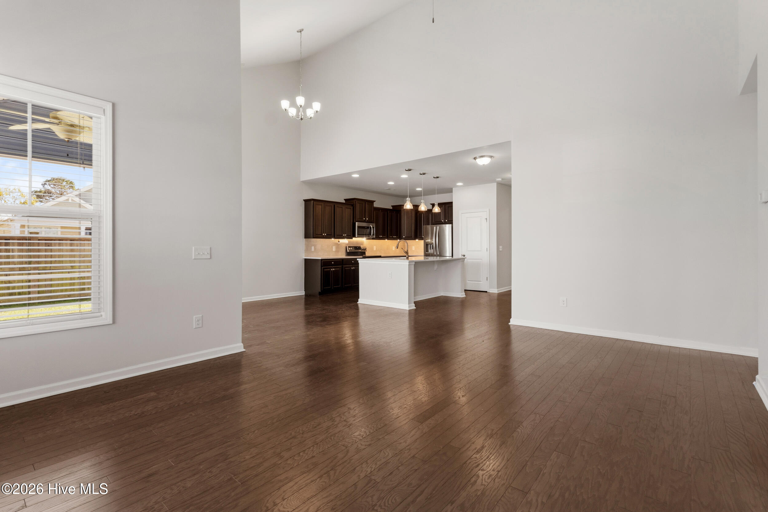 100561556 | Photo 18