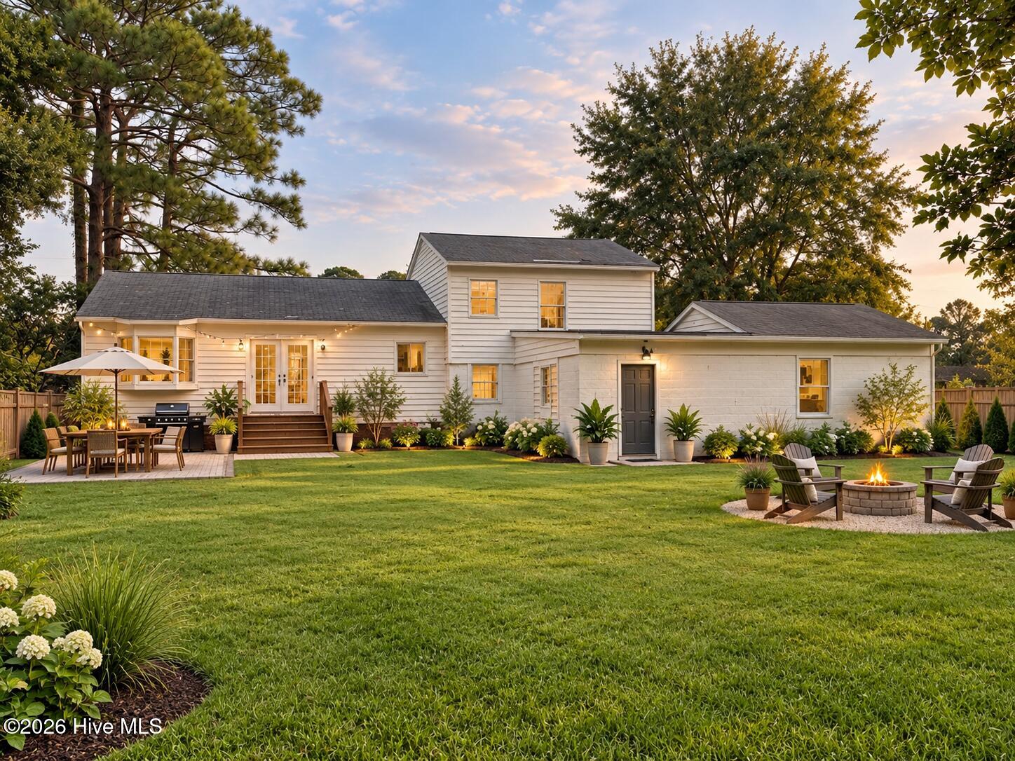 2831 Easy Street,Newport