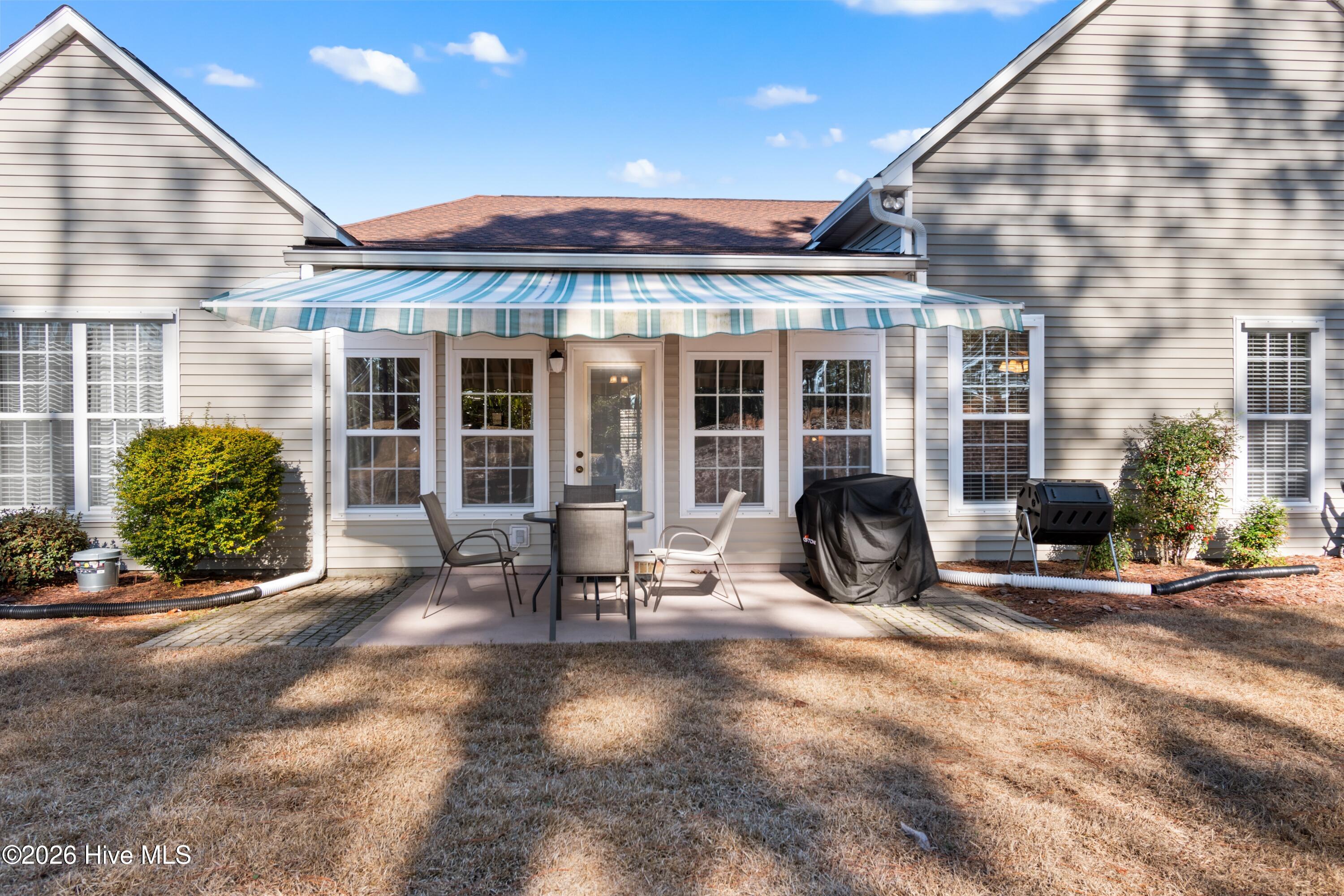 100549811 | Photo 48