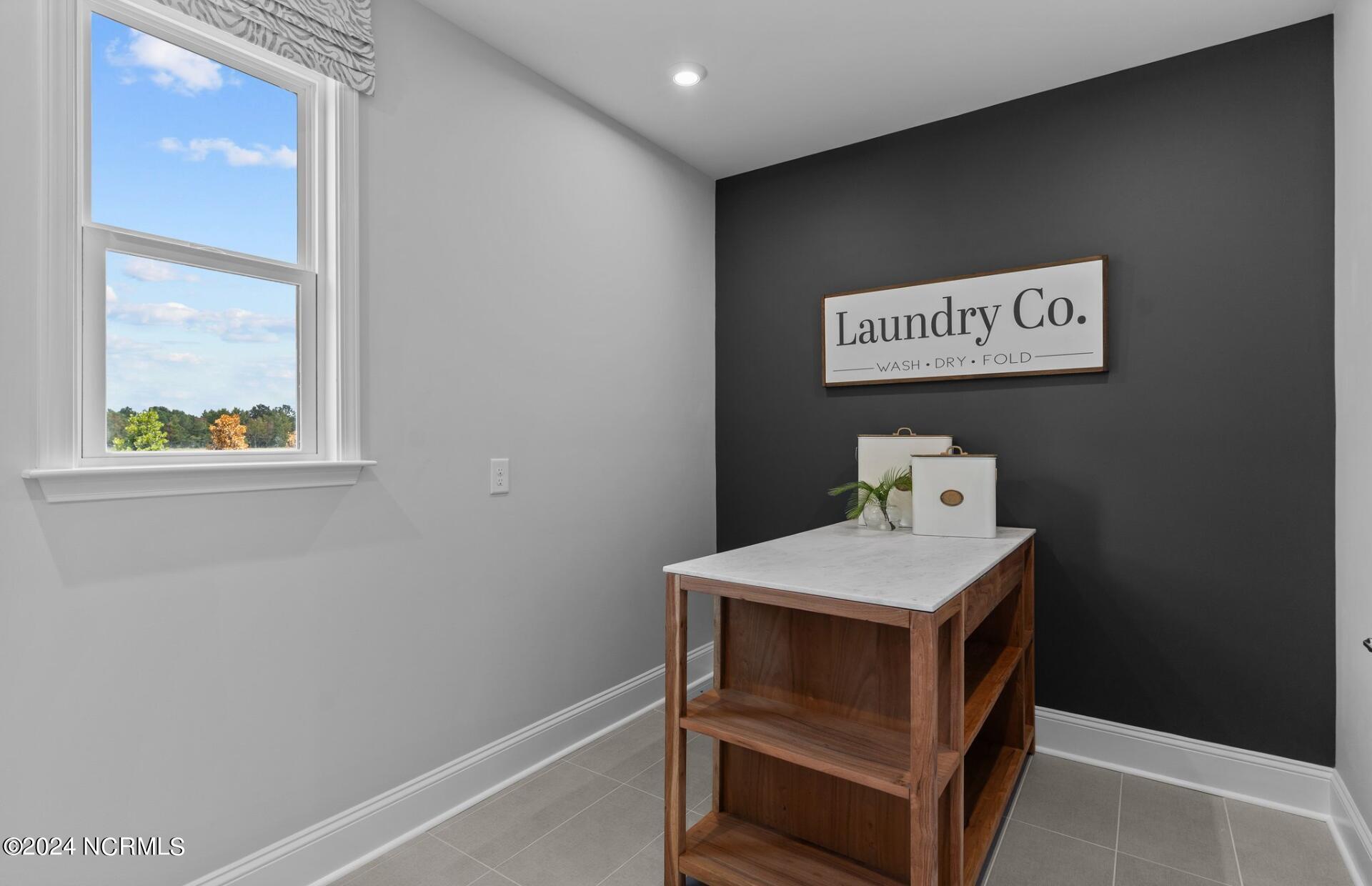 100535007 | Photo 29