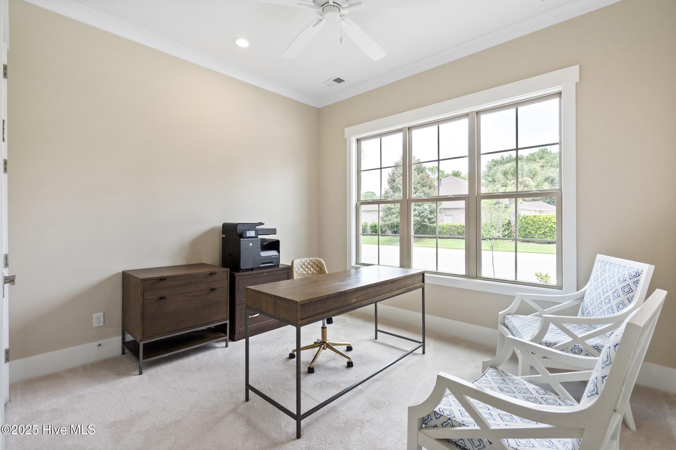 100537970 | Photo 32