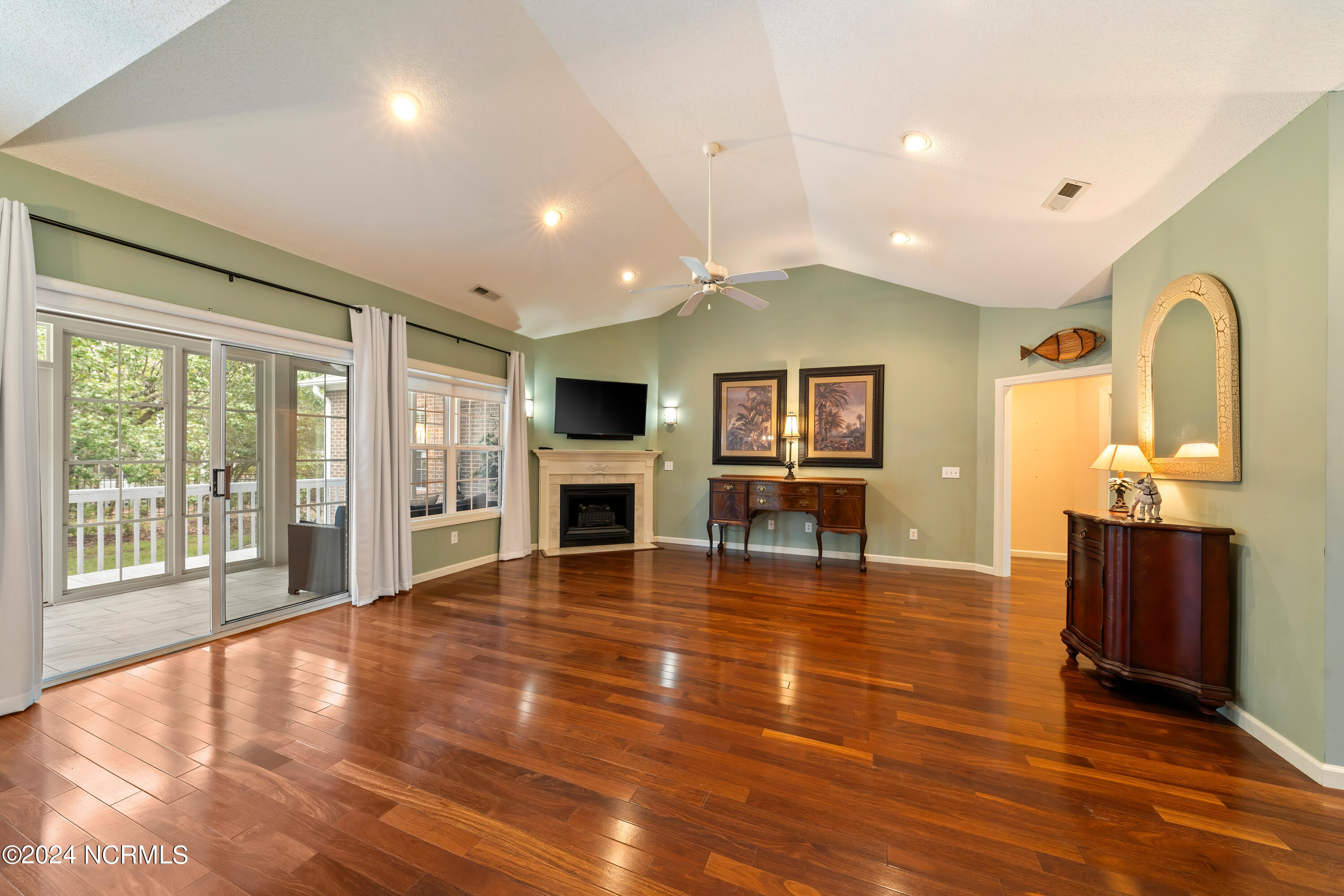 4144 Amblestone Way SE, Southport, NC 28461 – photo 10: 4144AmblestoneWay-10