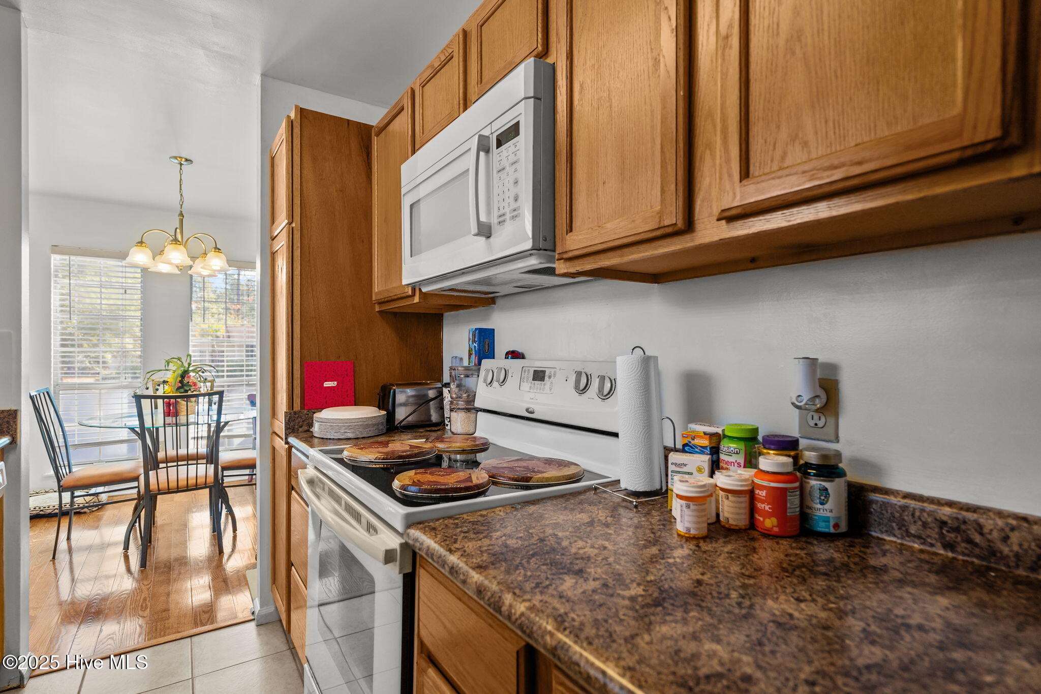 100559605 | Photo 10