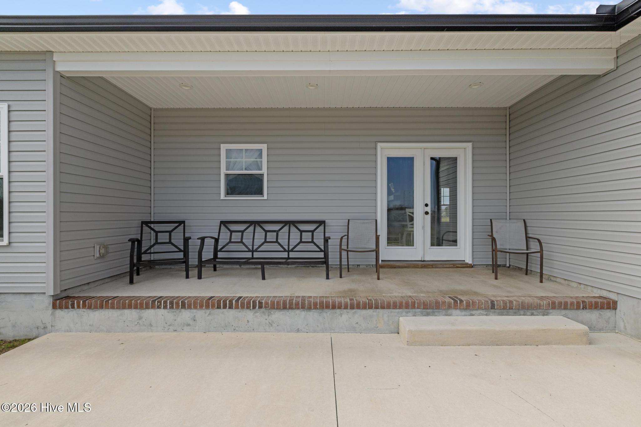 100559843 | Photo 29