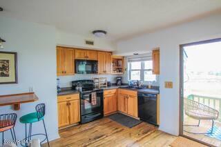 100526212 | Photo 10