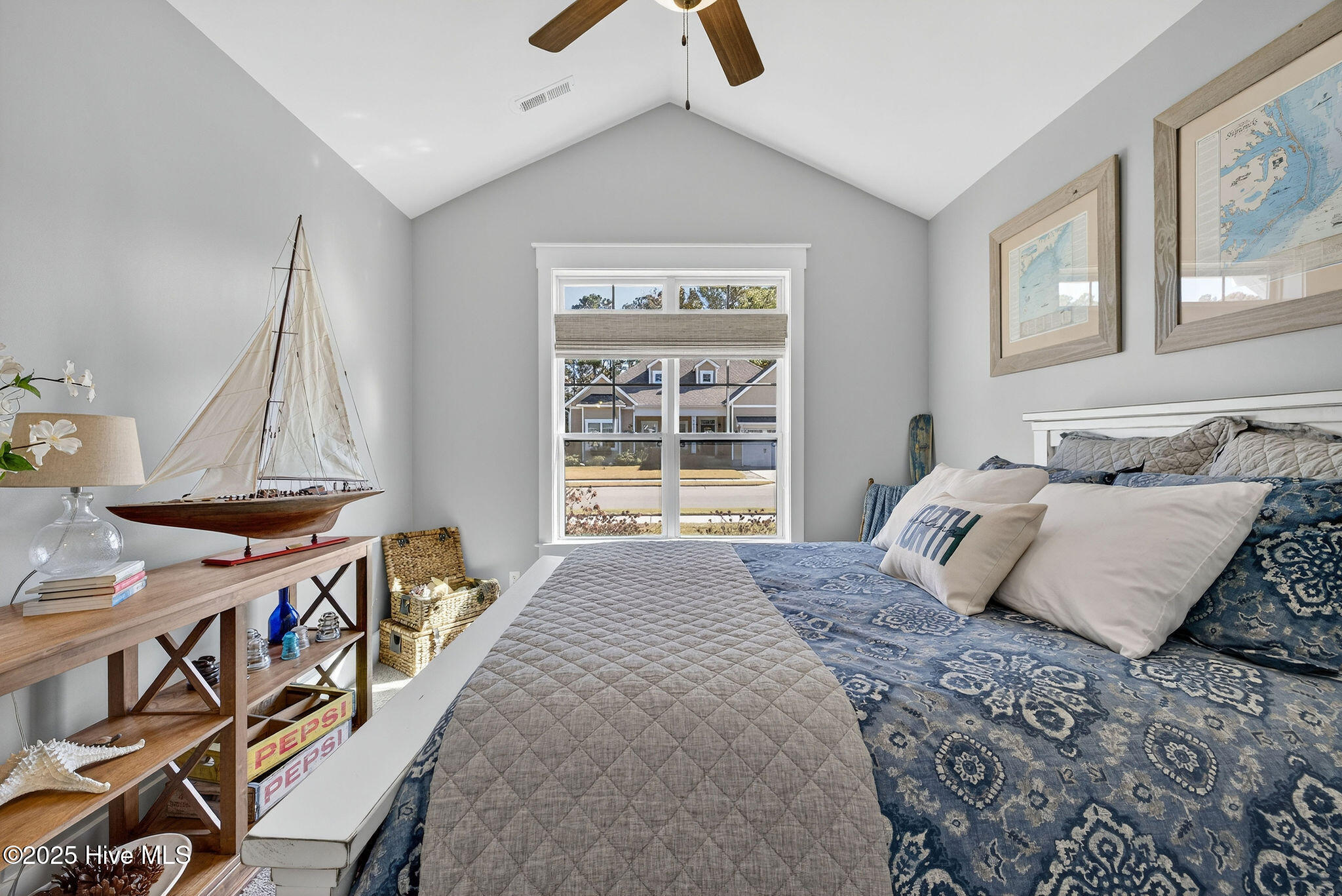 100541568 | Photo 28