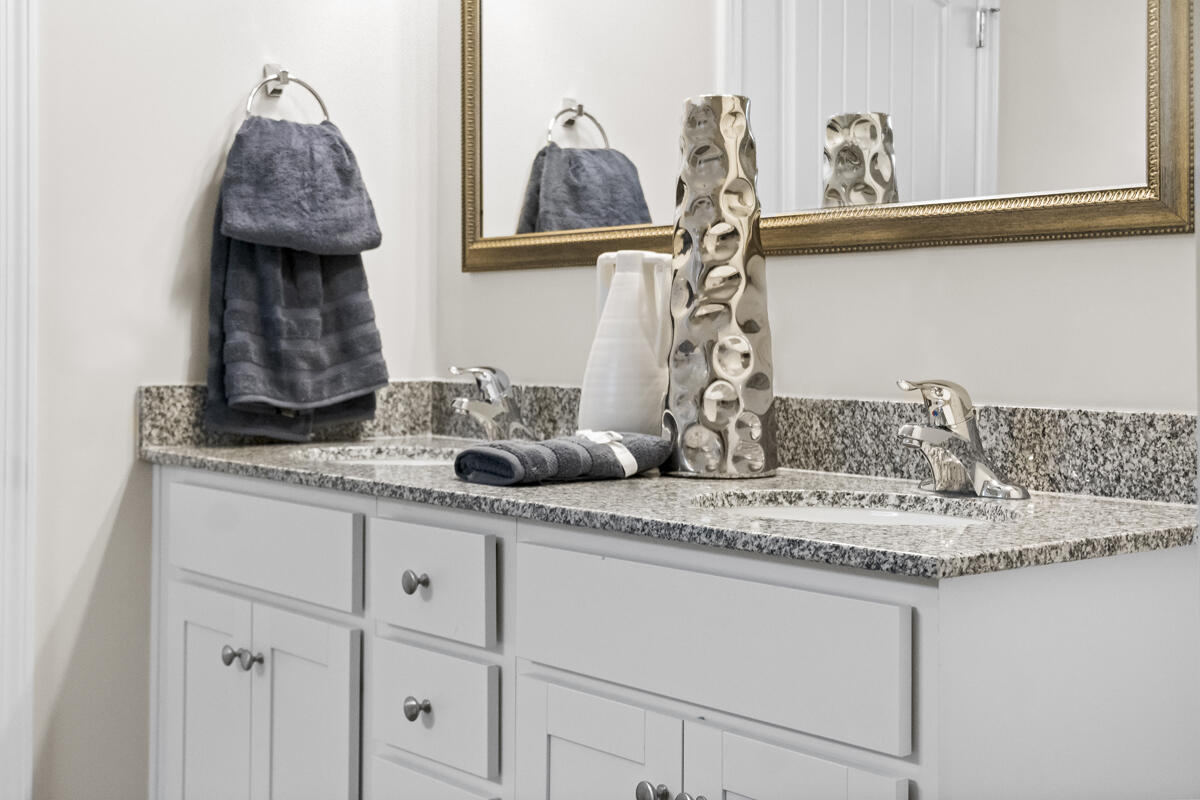 GSH_South_Haven_Julie_II_5787-4x (1)