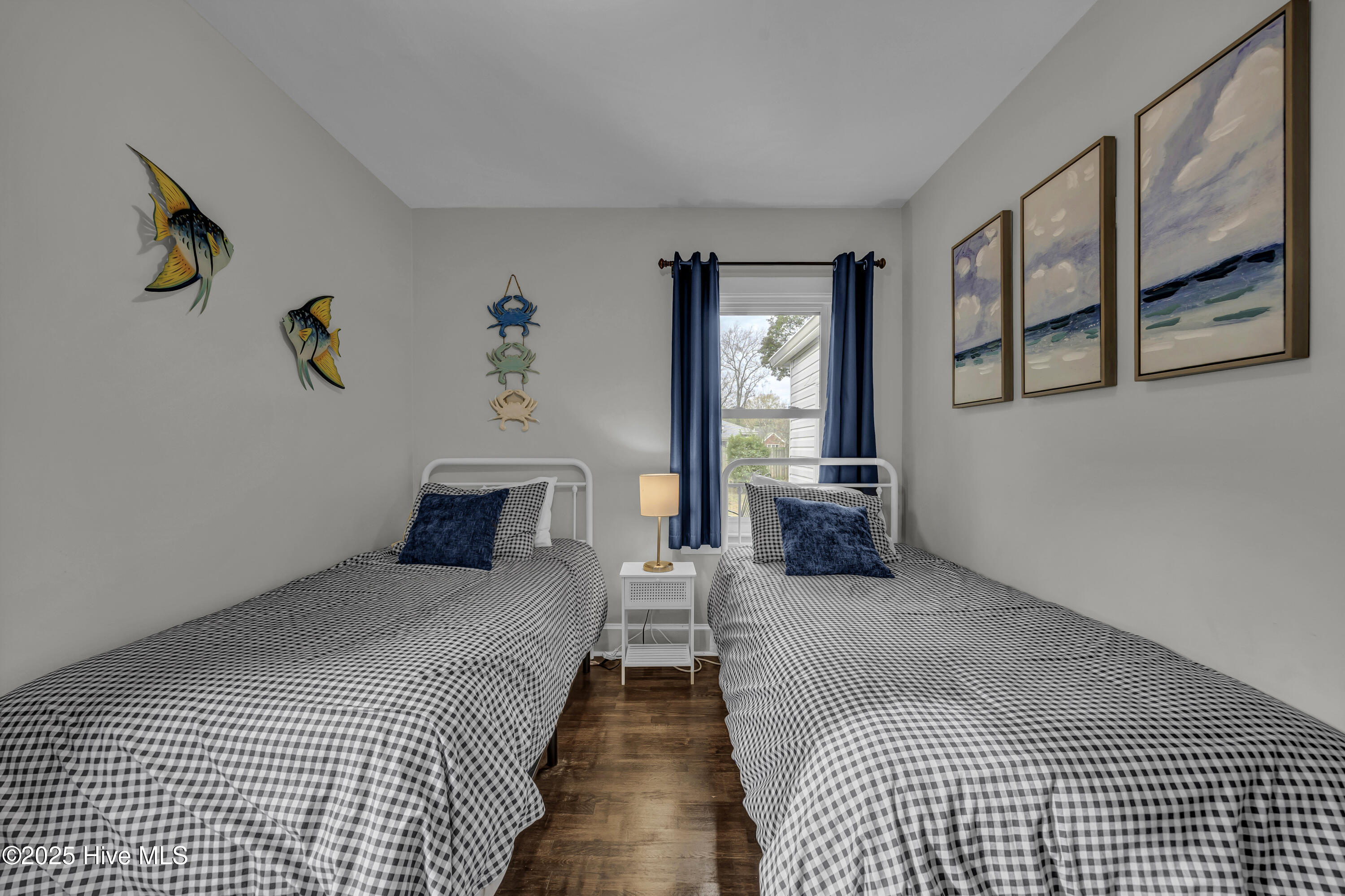 100546144 | Photo 17