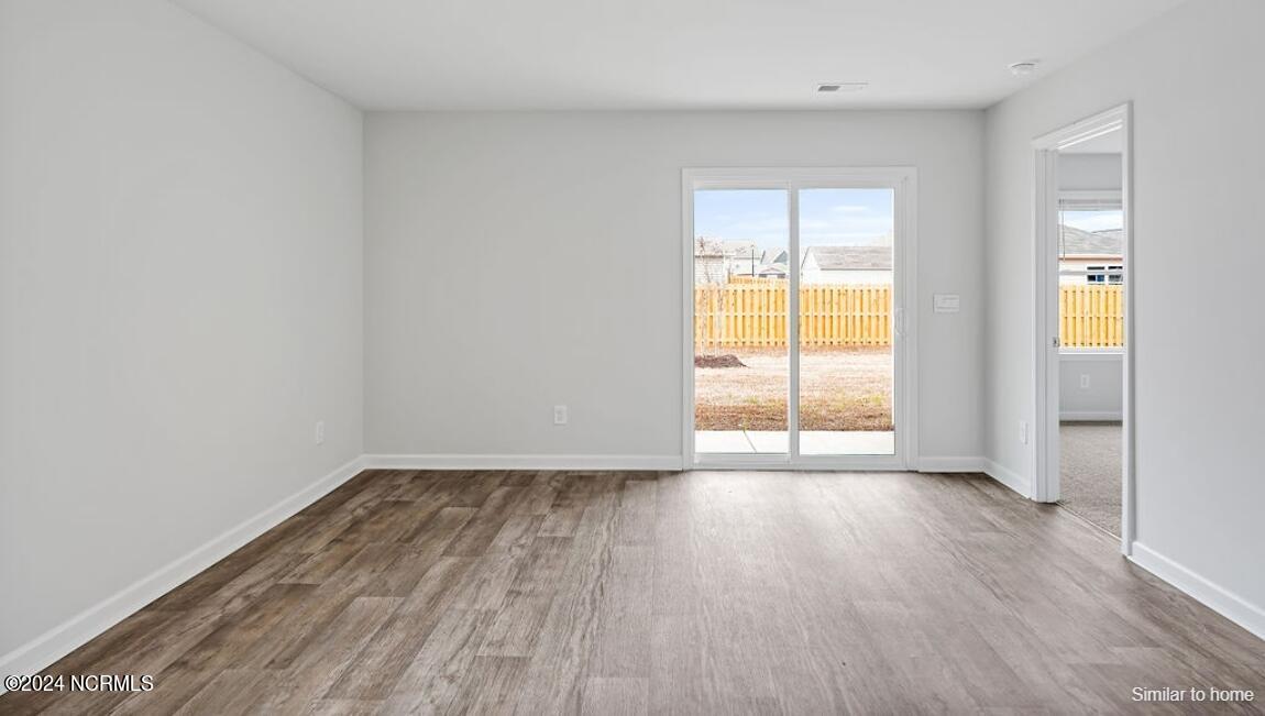 100555197 | Photo 14