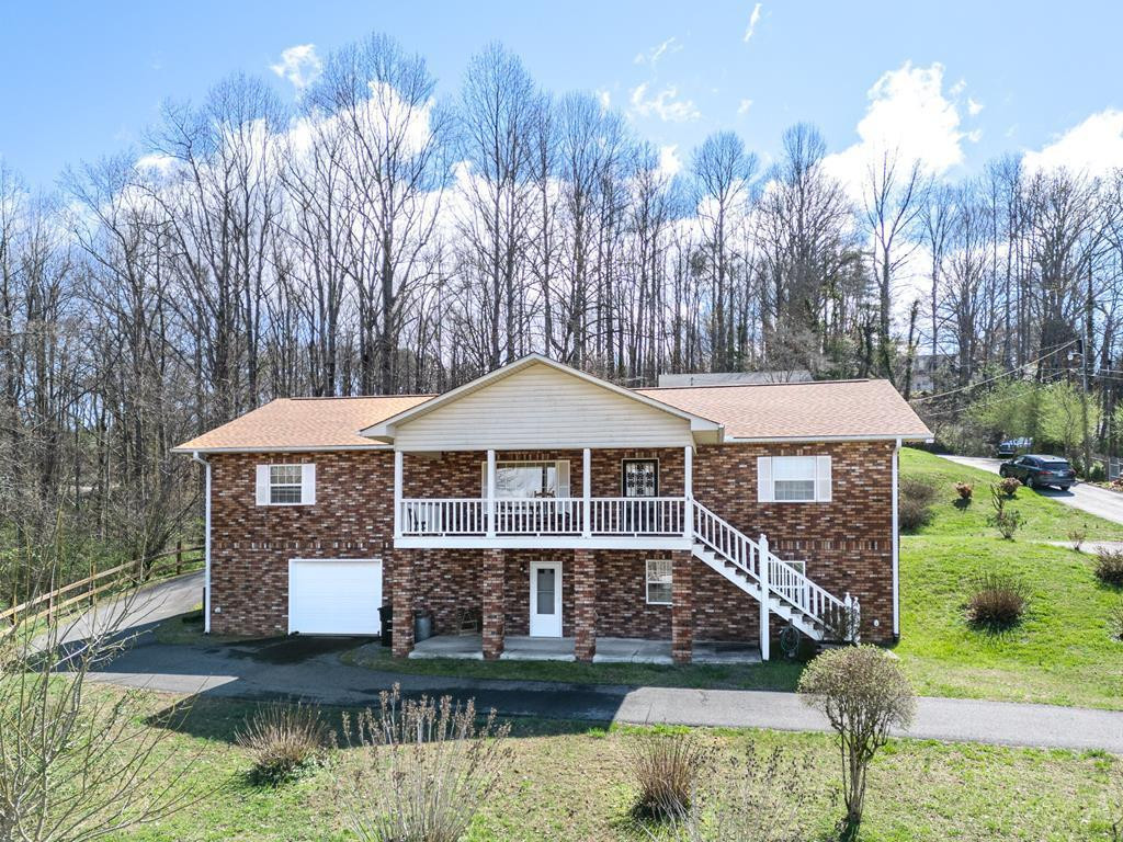 Exterior photo of 101 Dillard Street, Murphy, NC 28906. MLS: 98500369