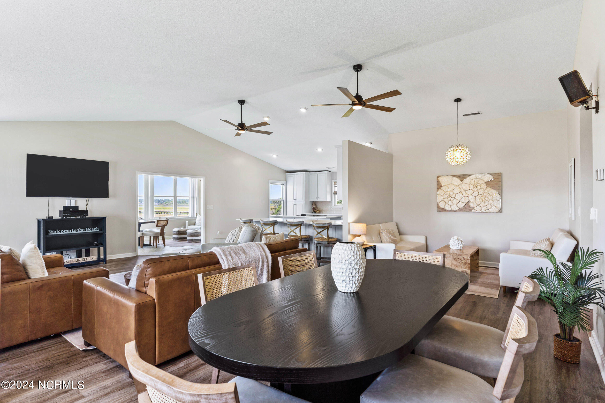 100539951 | Photo 18