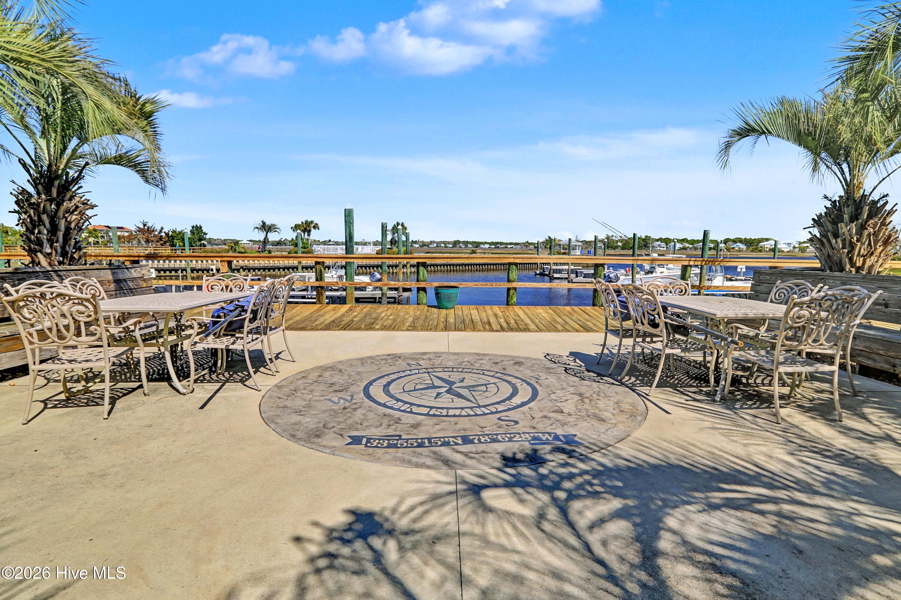 100561777 | Photo 24