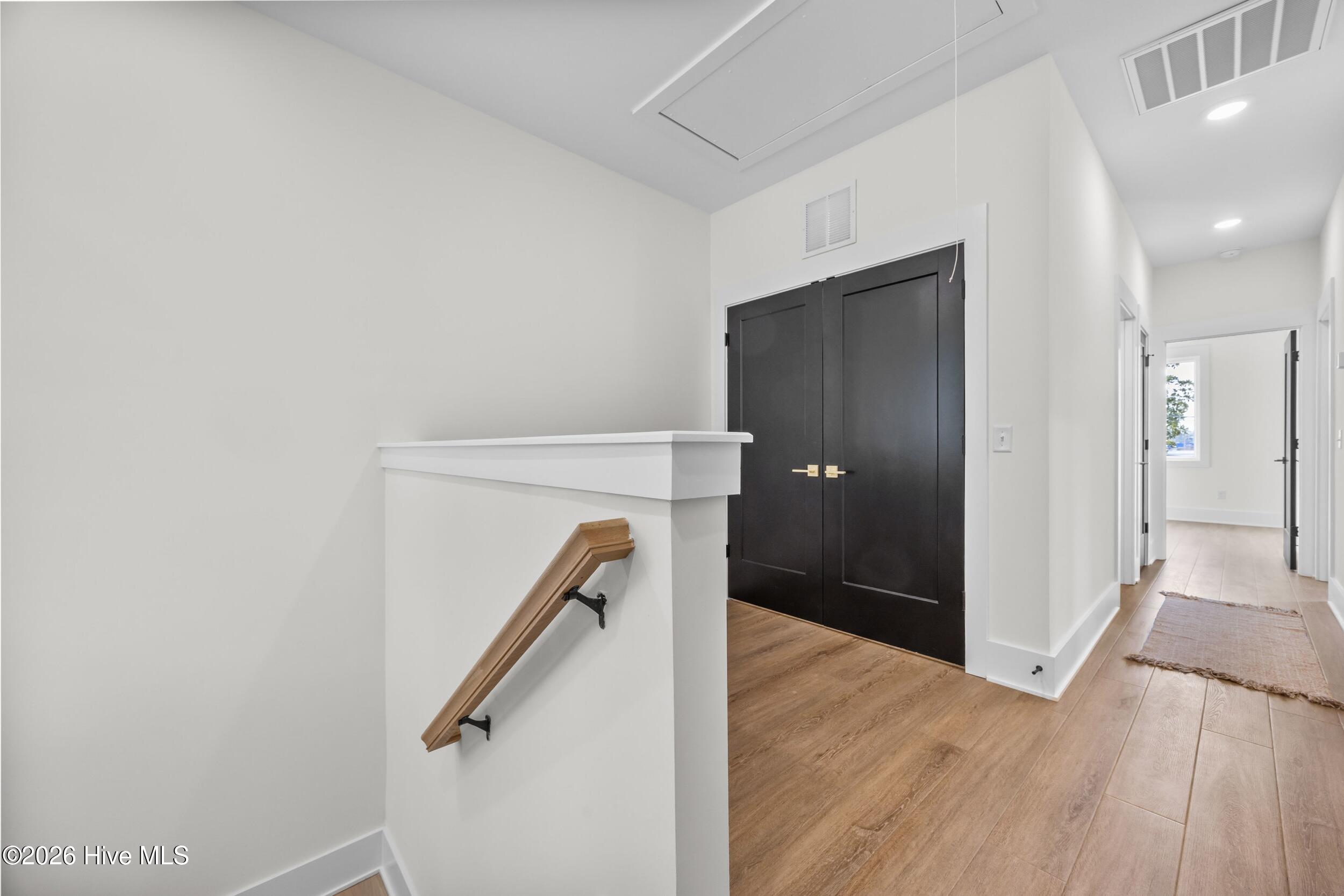 100566650 | Photo 20