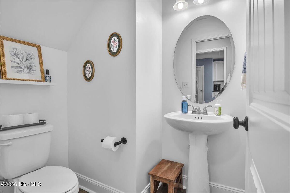 100558740 | Photo 37