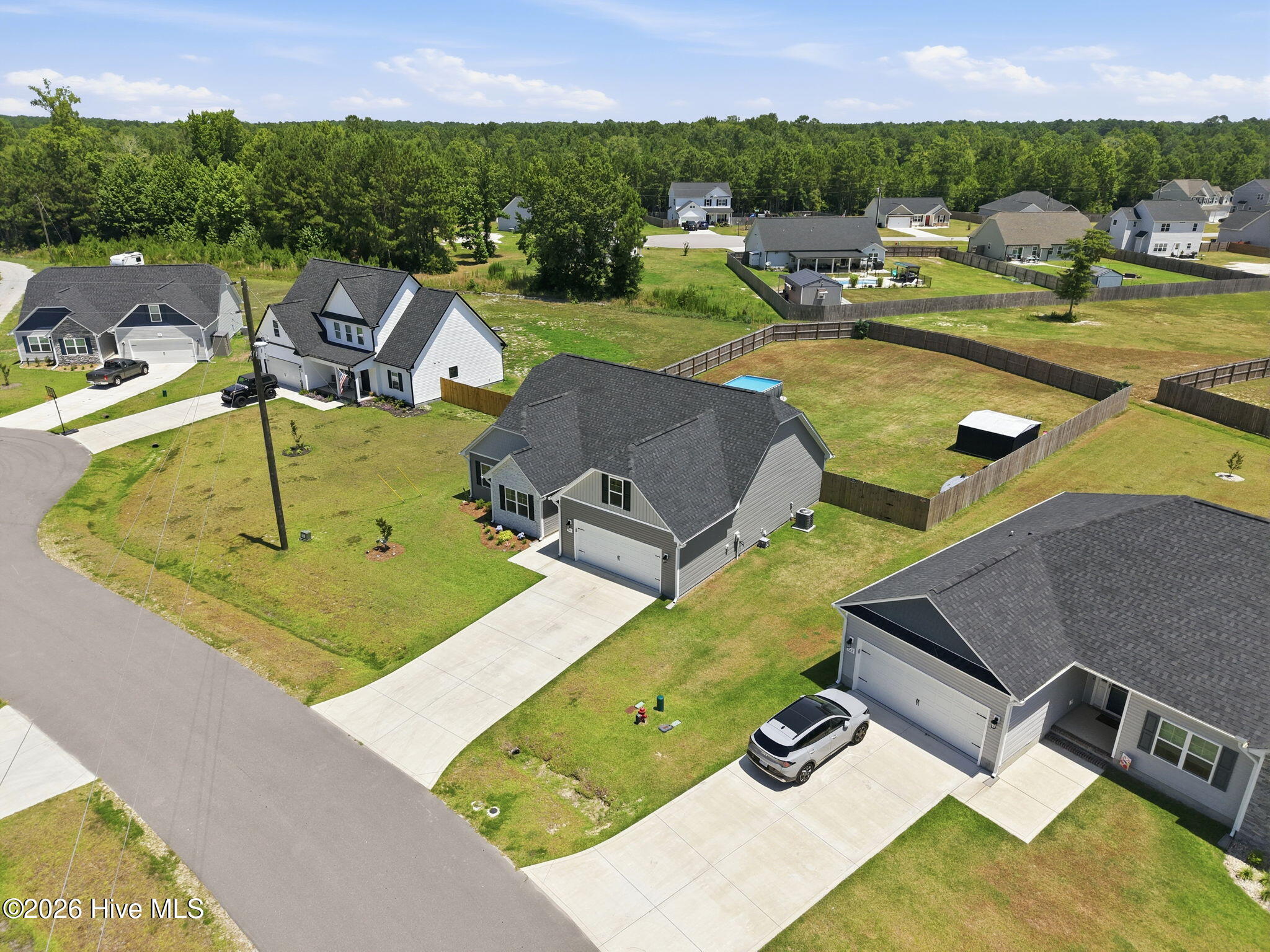 324 Cotton Hl Place,Hubert