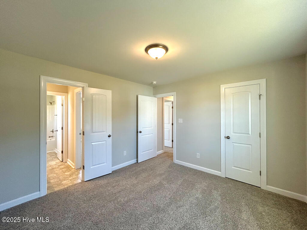 100522235 | Photo 51