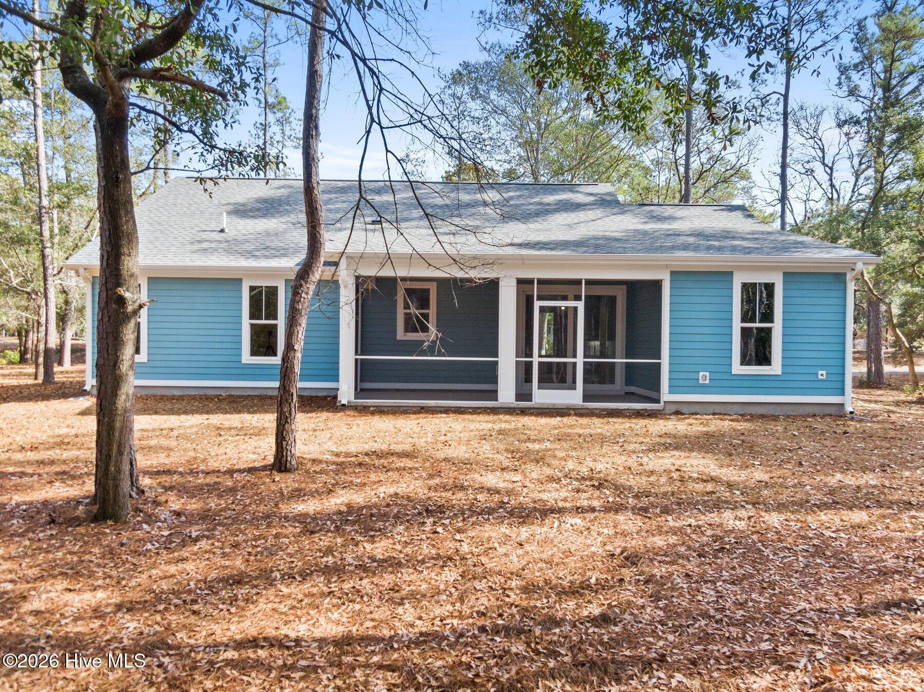 100554265 | Photo 36