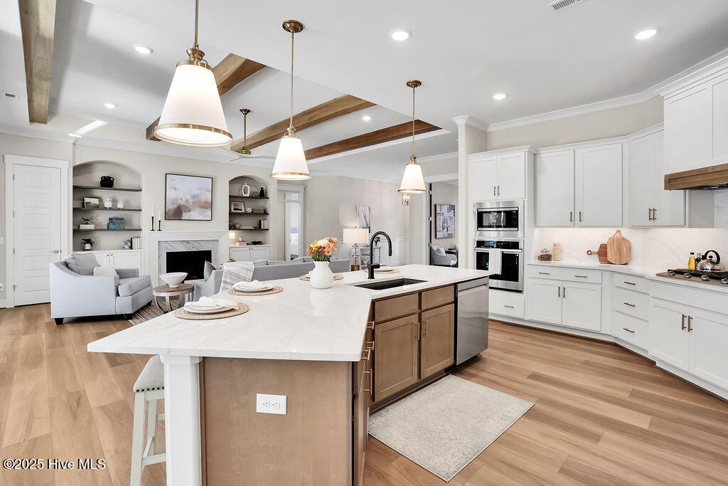 100529674 | Photo 17