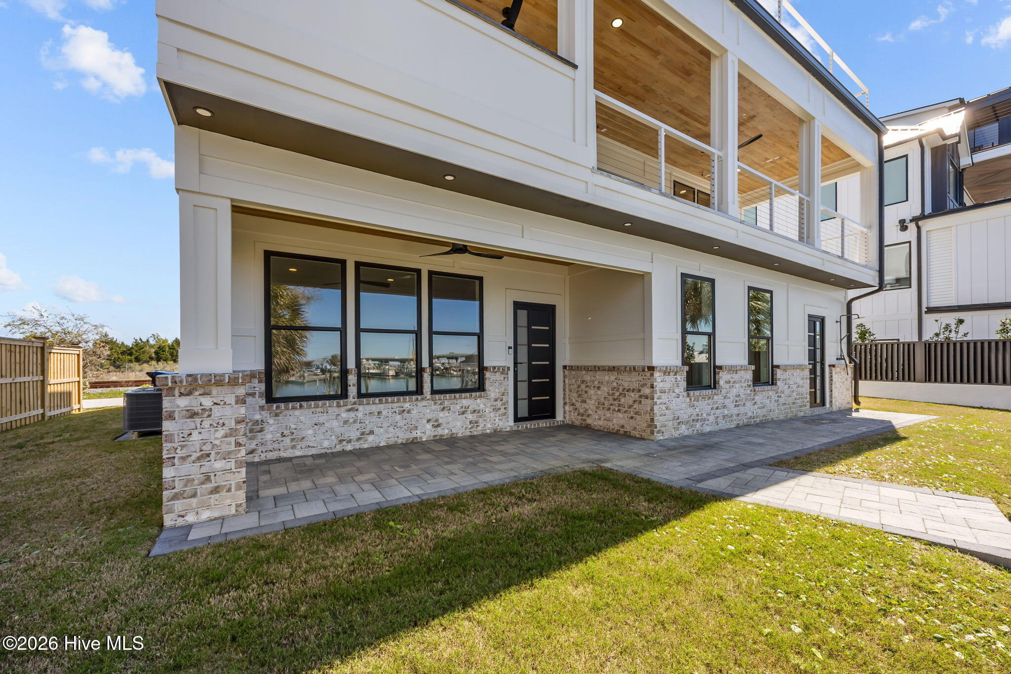 208 Radio Island Road, Morehead City, NC, 28557