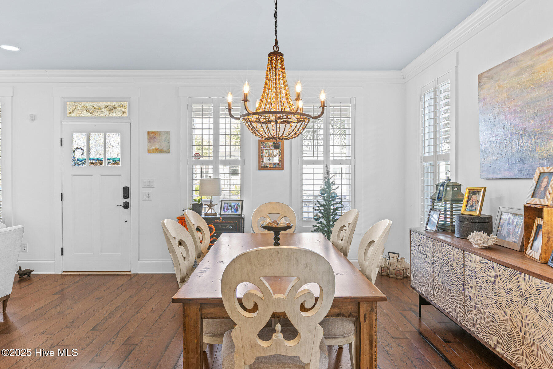 100544717 | Photo 14