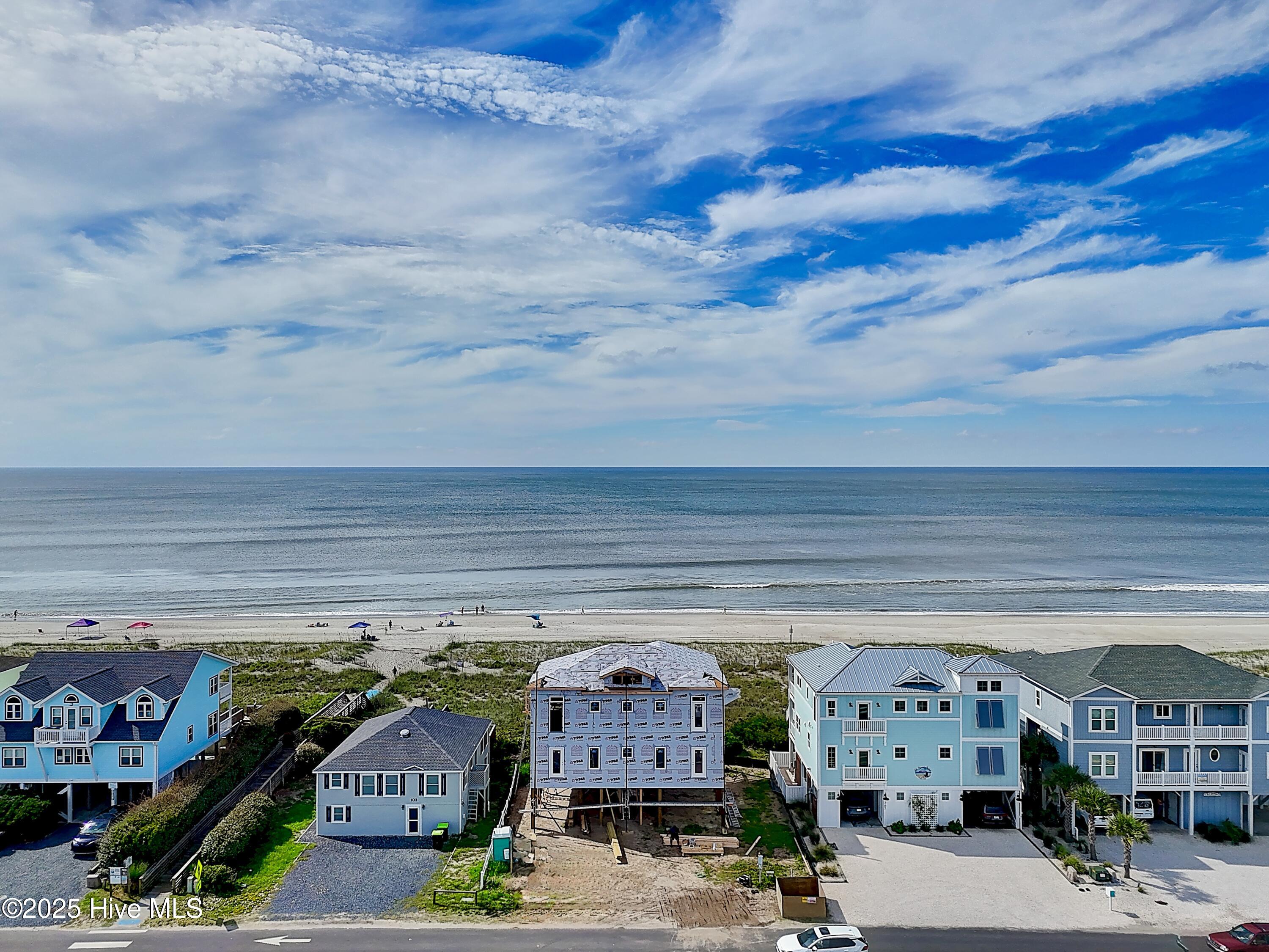 100525710 | Photo 29