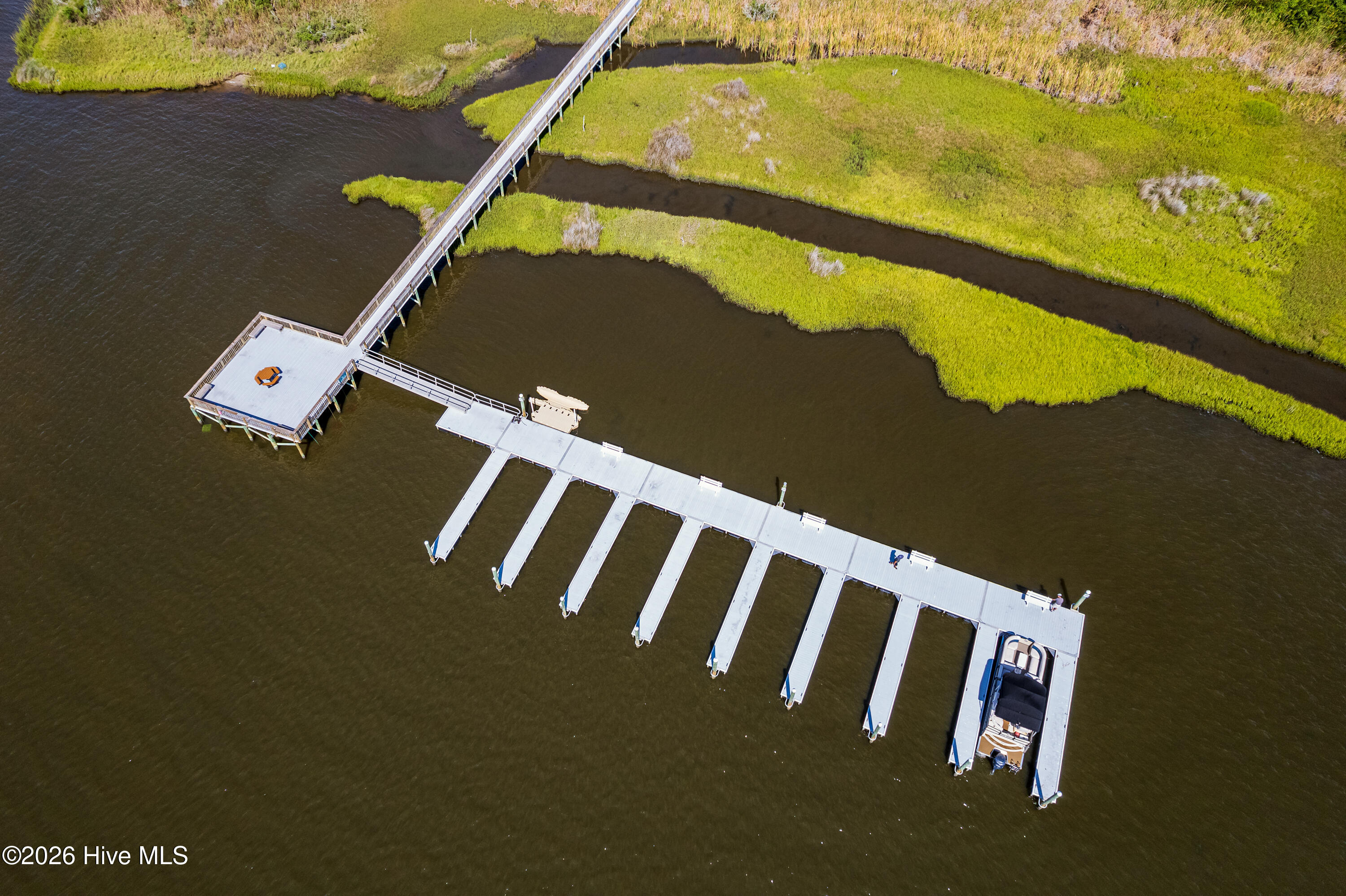 100555152 | Photo 66