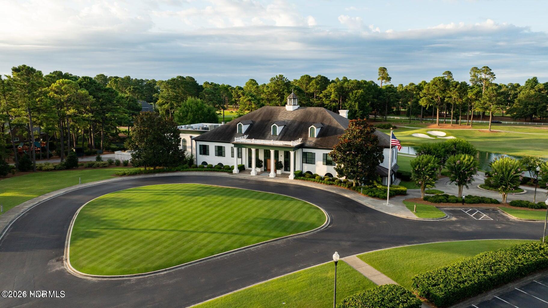 100568595 | Photo 49