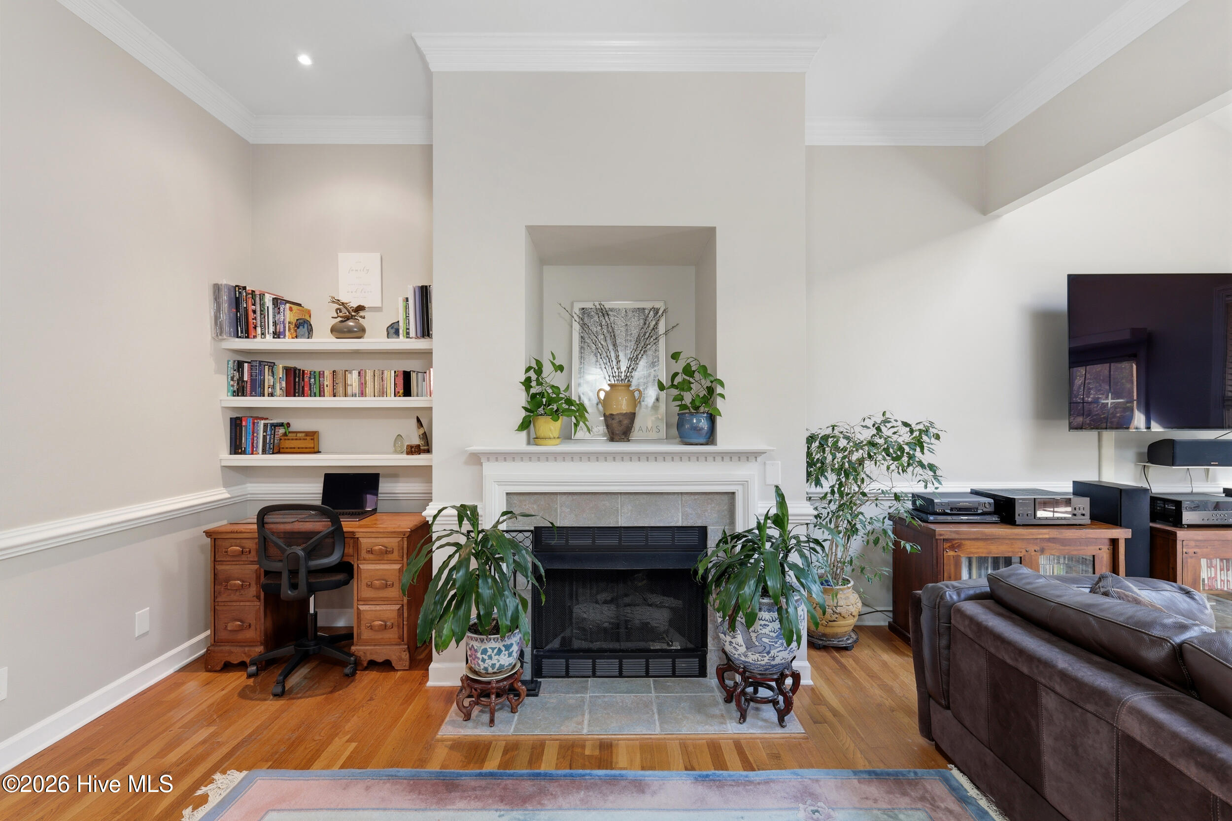 100568942 | Photo 29