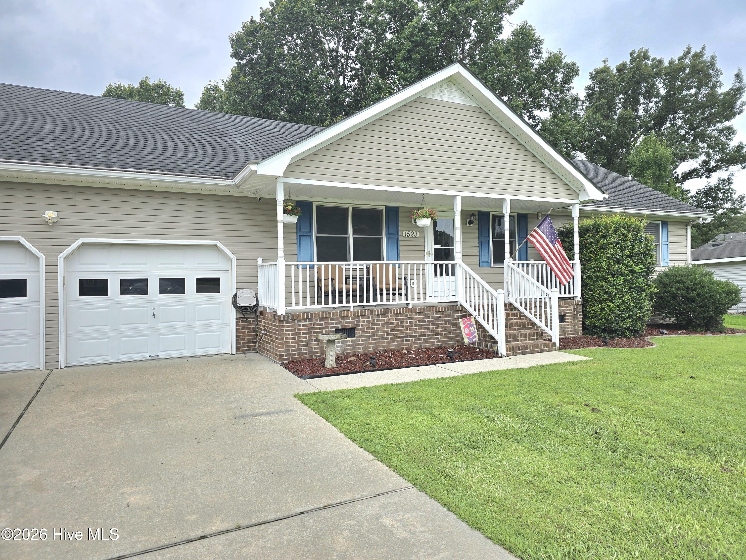 Exterior photo of 1523 Brumsey Drive, Elizabeth City, NC 27909. MLS: 100589015