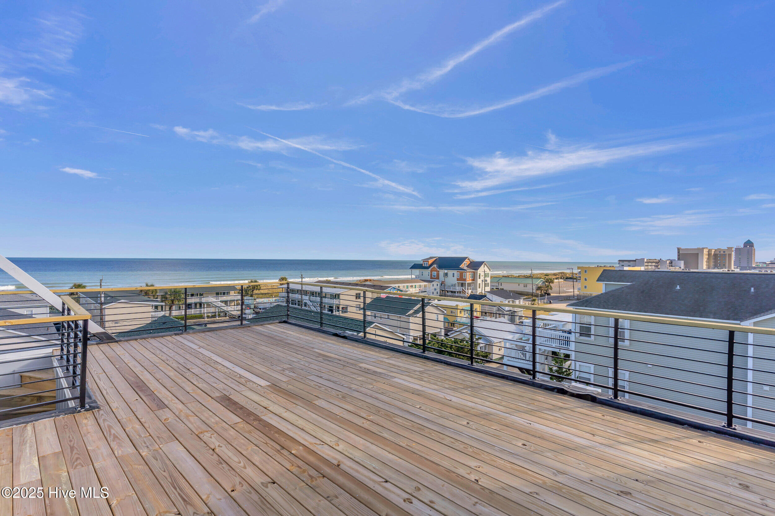 100535218 | Photo 59