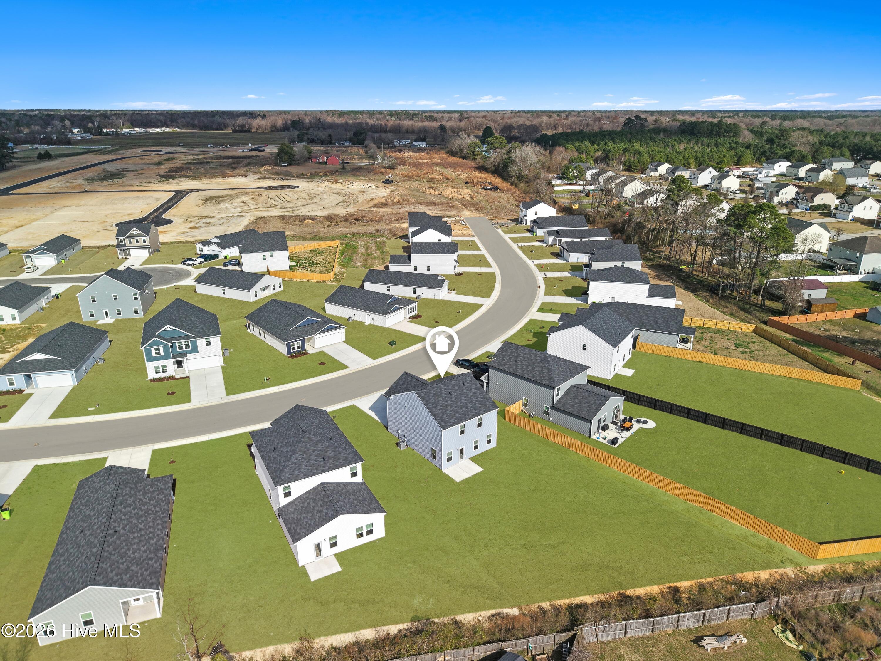 100538143 | Photo 42