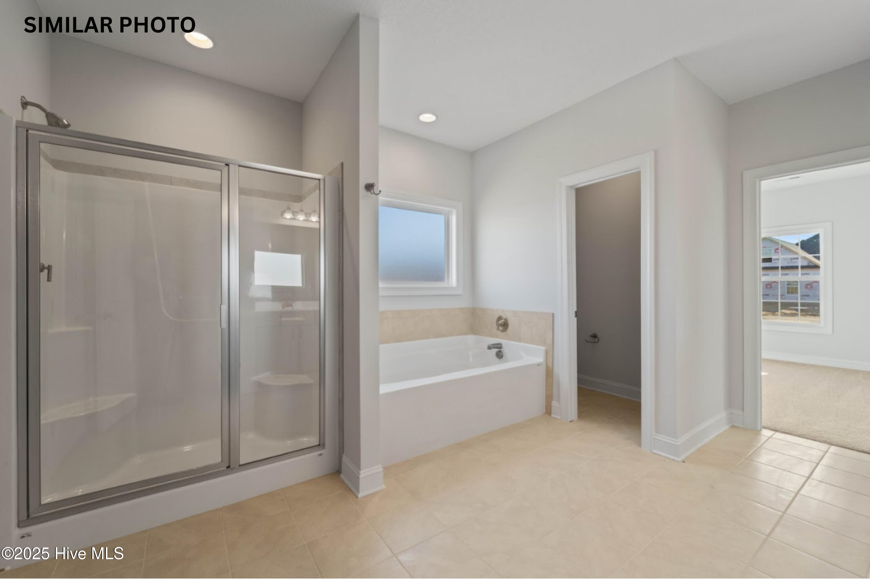 100530709 | Photo 28