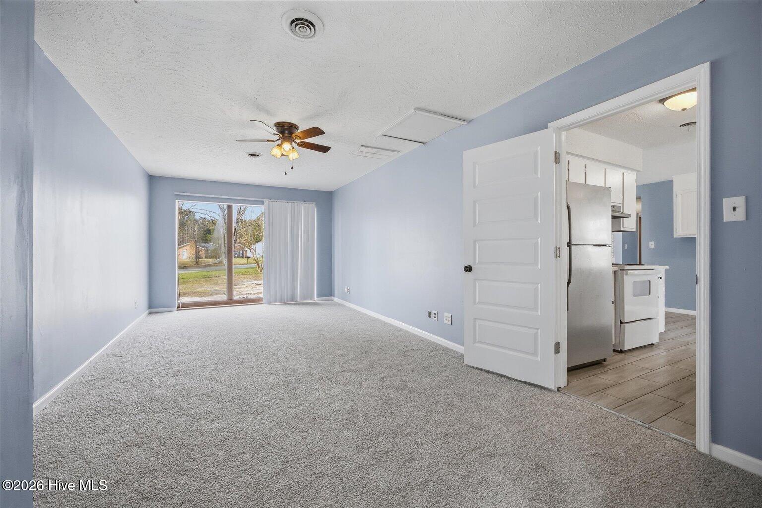 100555957 | Photo 13