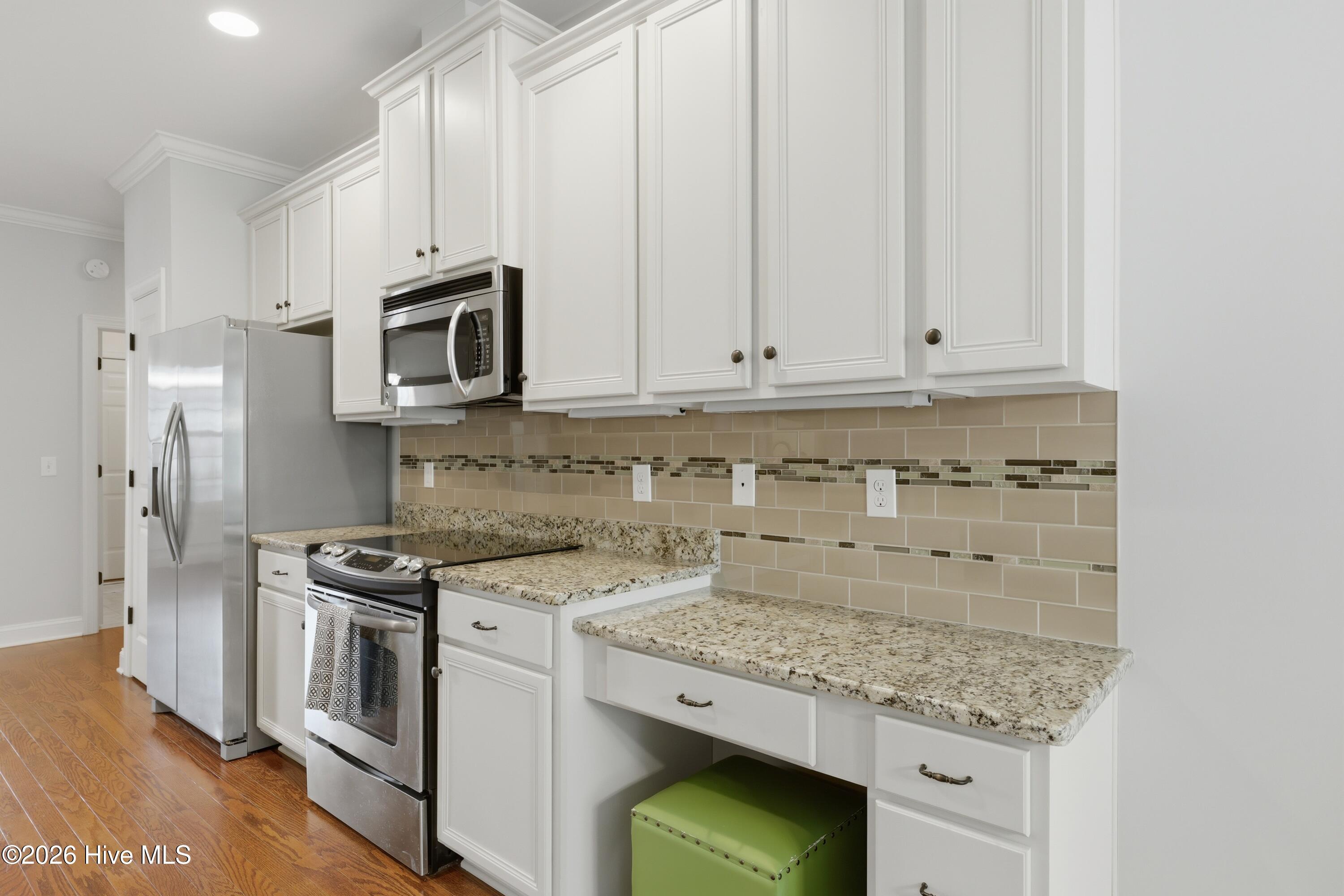 100565162 | Photo 26