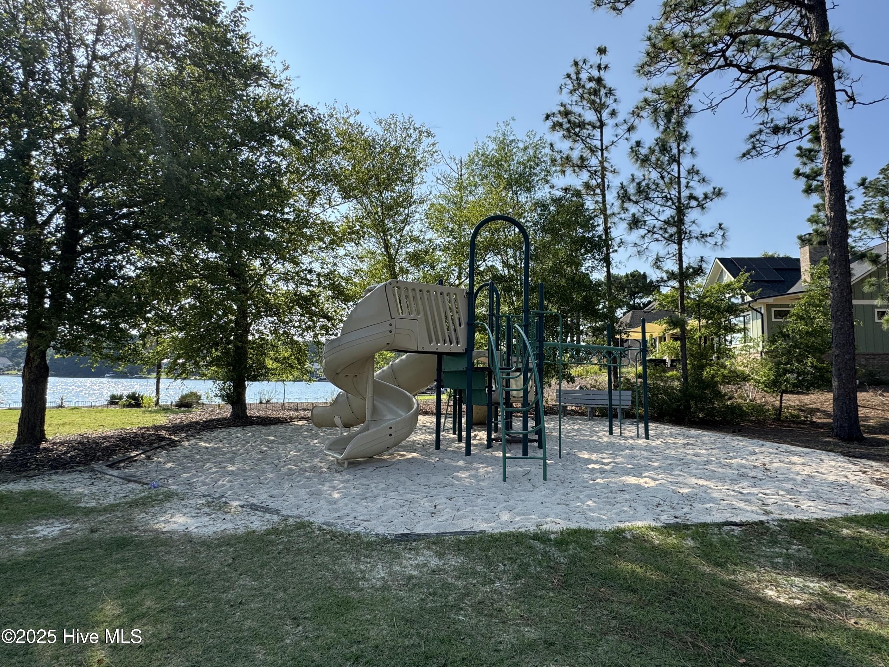 107 Pinnacle Court