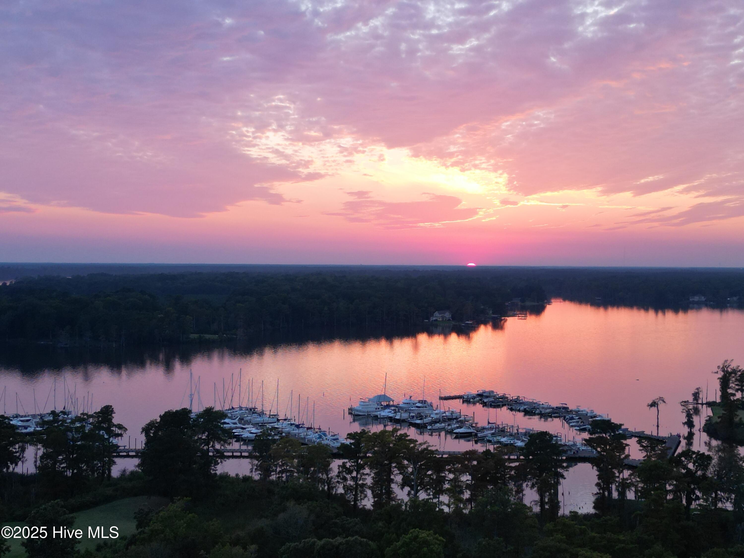 Homes for sale in Hertford, NC | 127 Meherrin River Dr, Hertford, NC 27944 | MLS# 100542729