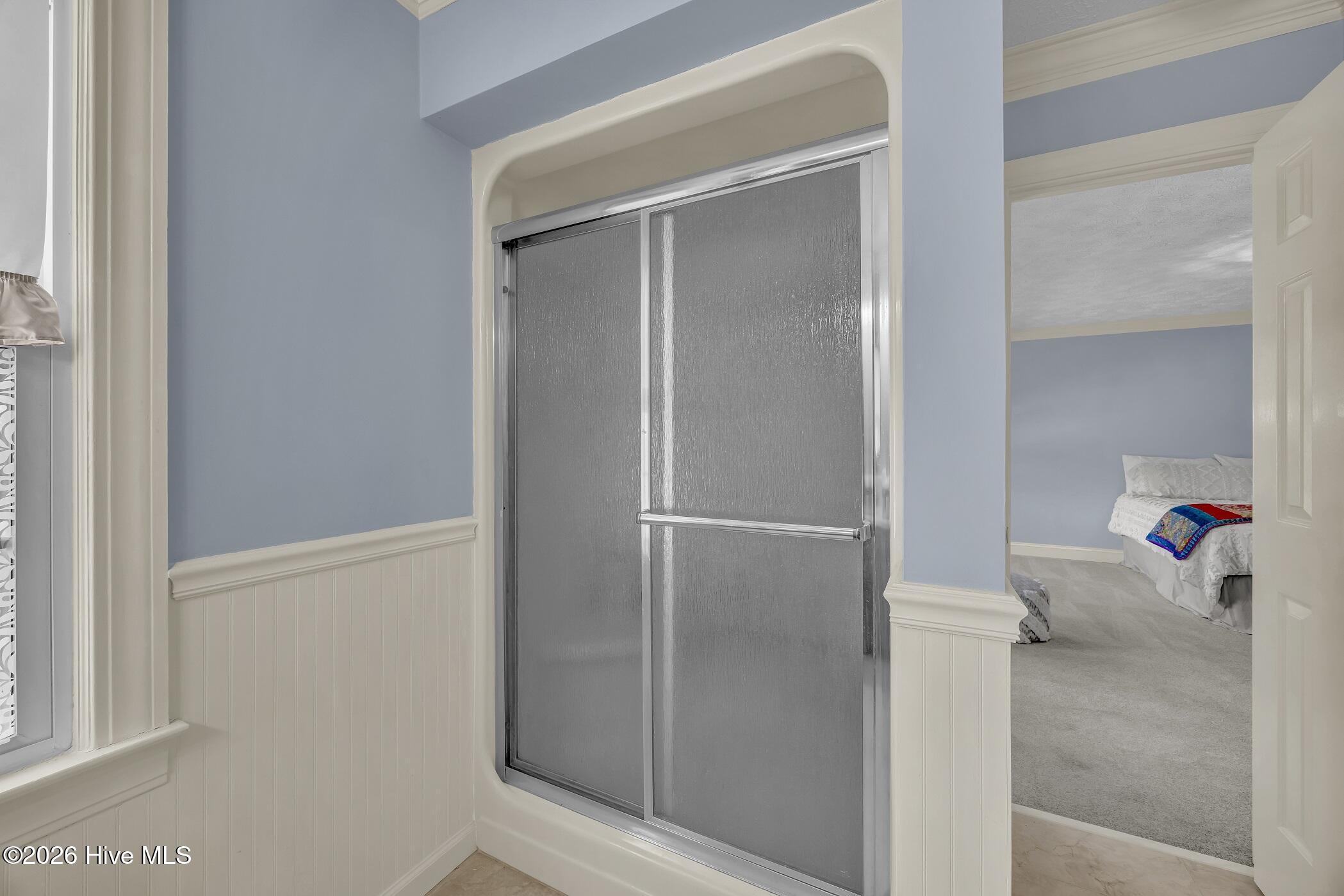 100565021 | Photo 28