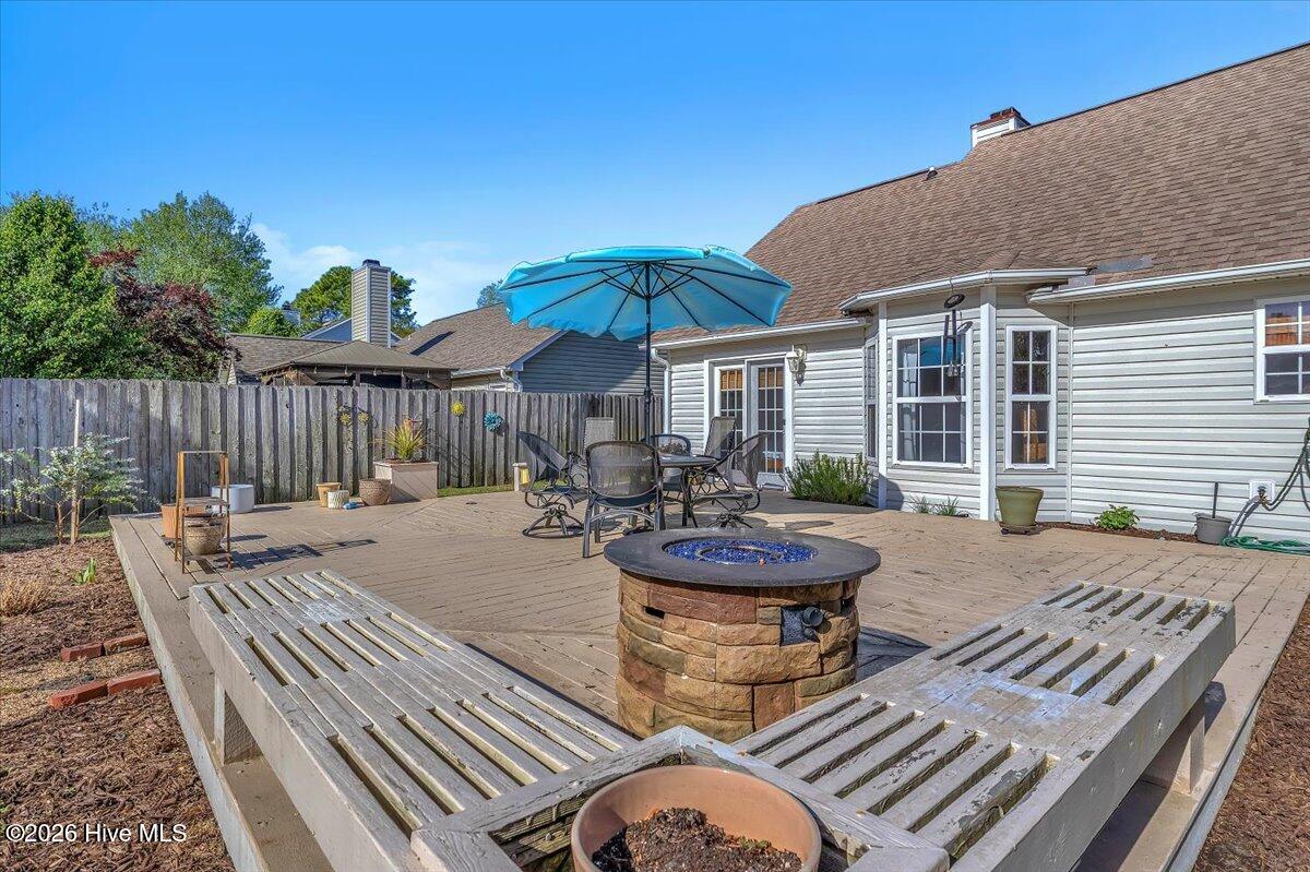 100565579 | Photo 53