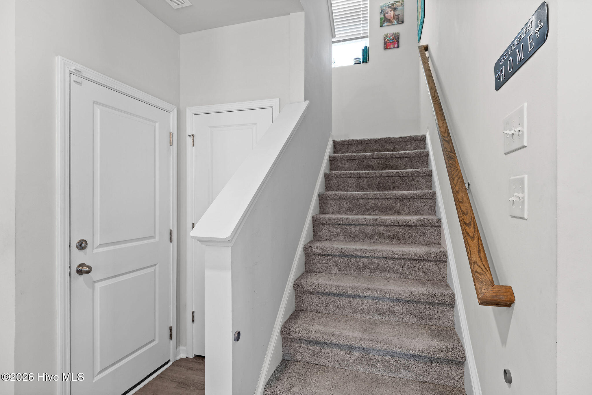 100553688 | Photo 21