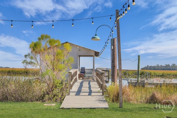 Homes for sale in Savannah, GA | 246 Oatland Island Rd, Savannah, GA 31410 | MLS# SA342923