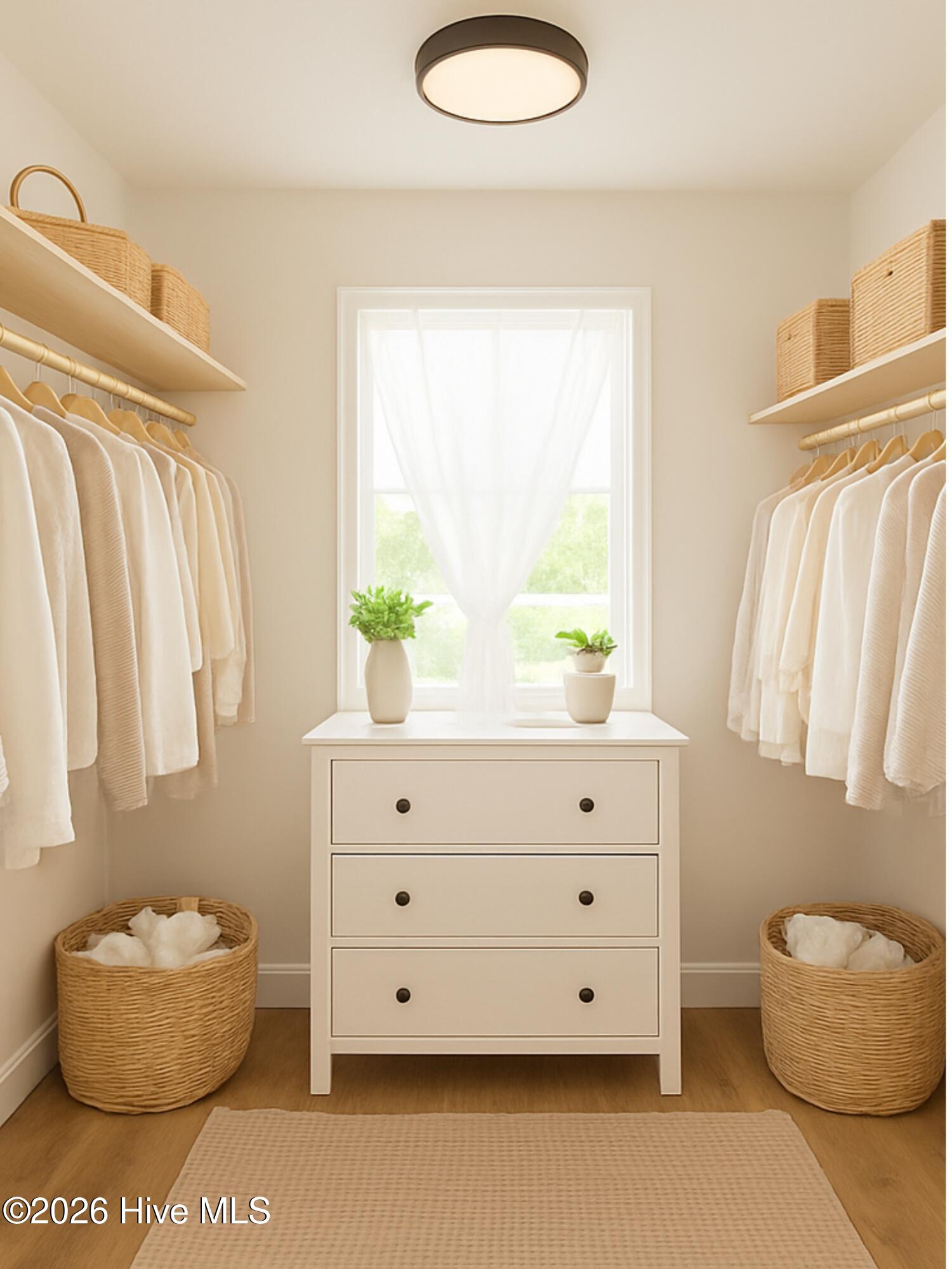 AI STAGED CLOSET