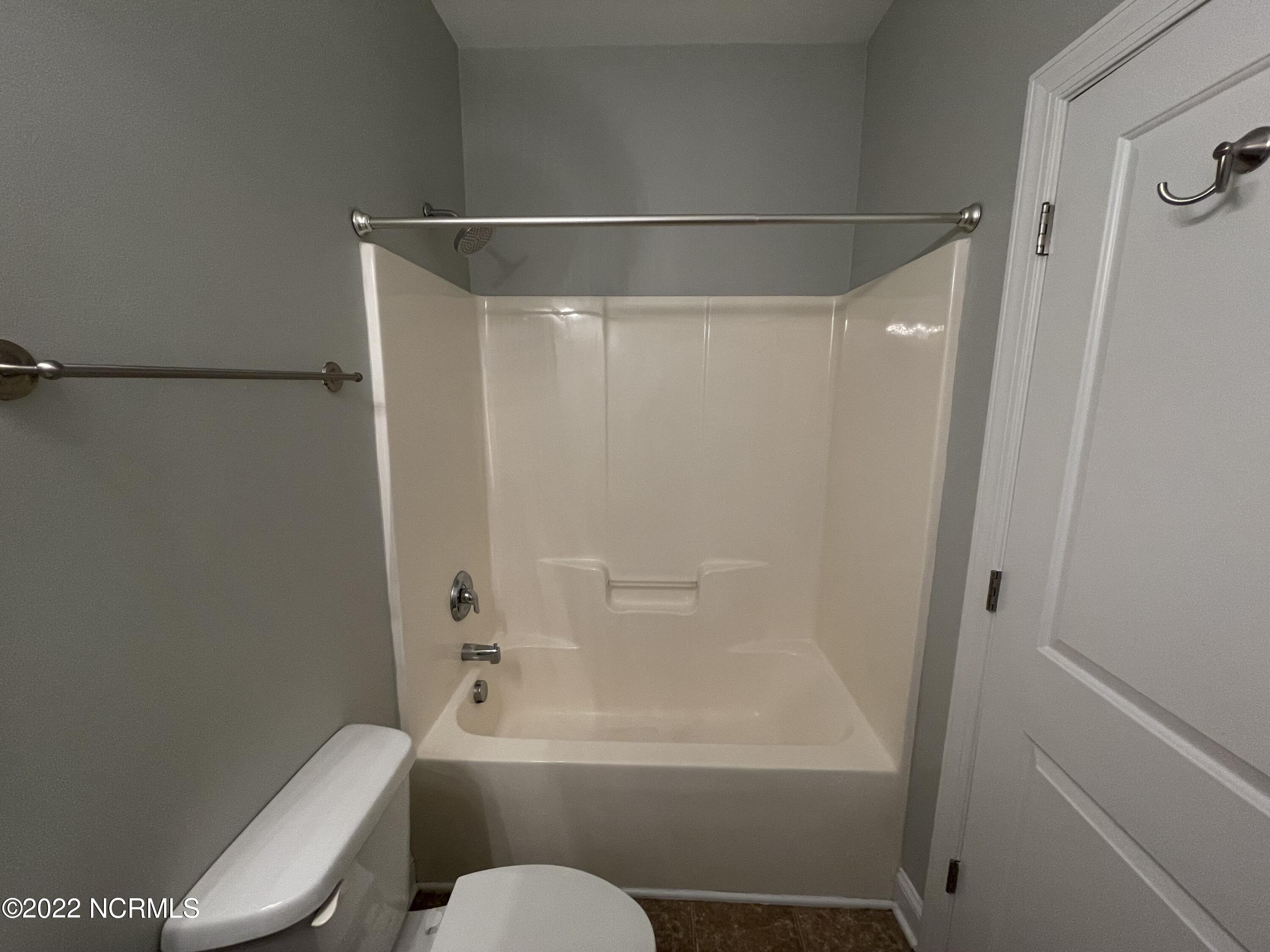 100565760 | Photo 19