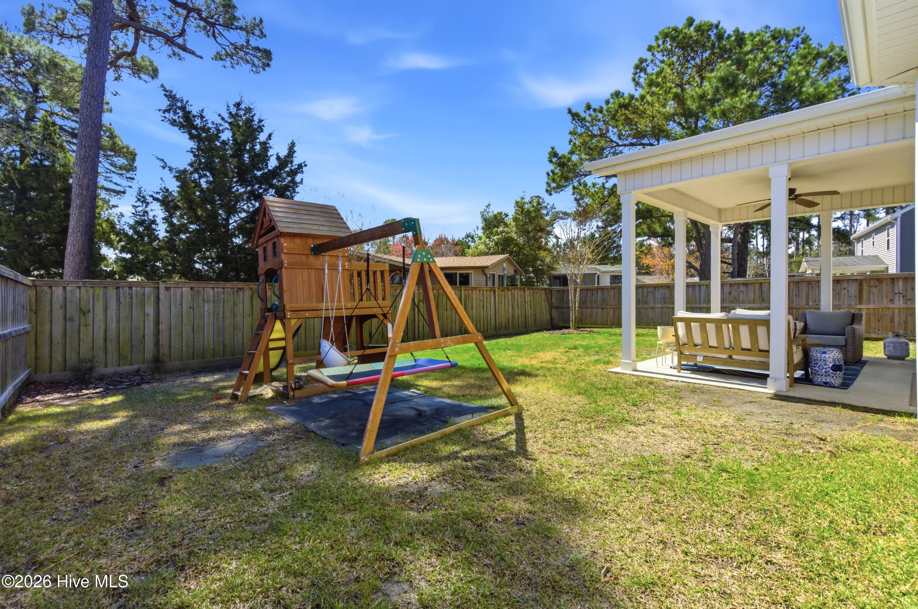 100561157 | Photo 53