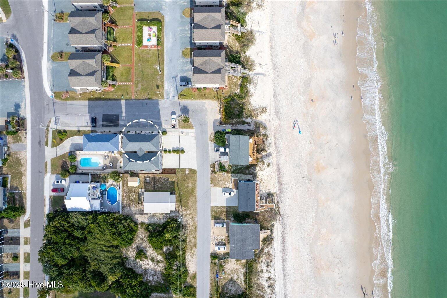 100538163 | Photo 17