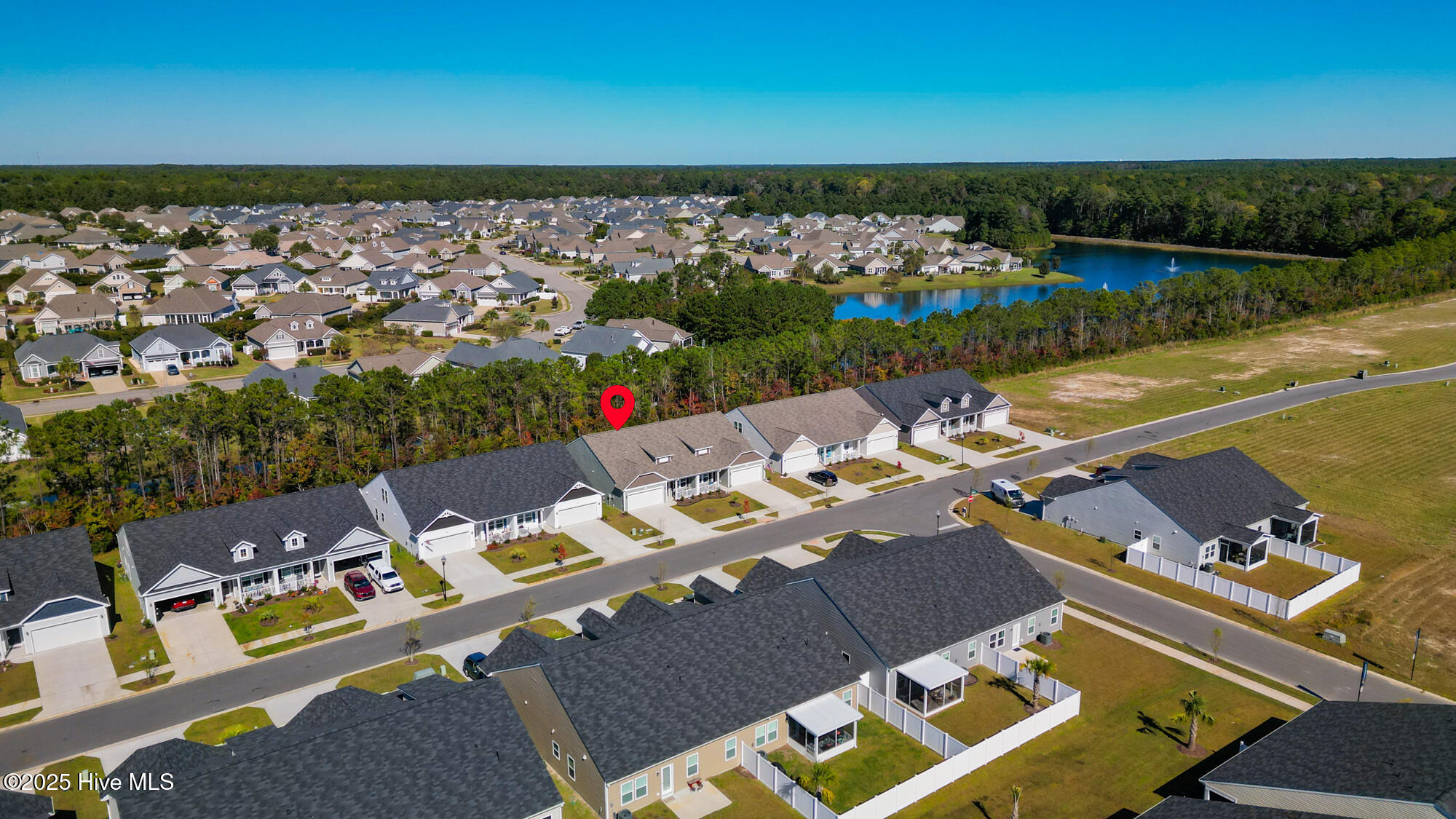 100537788 | Photo 26