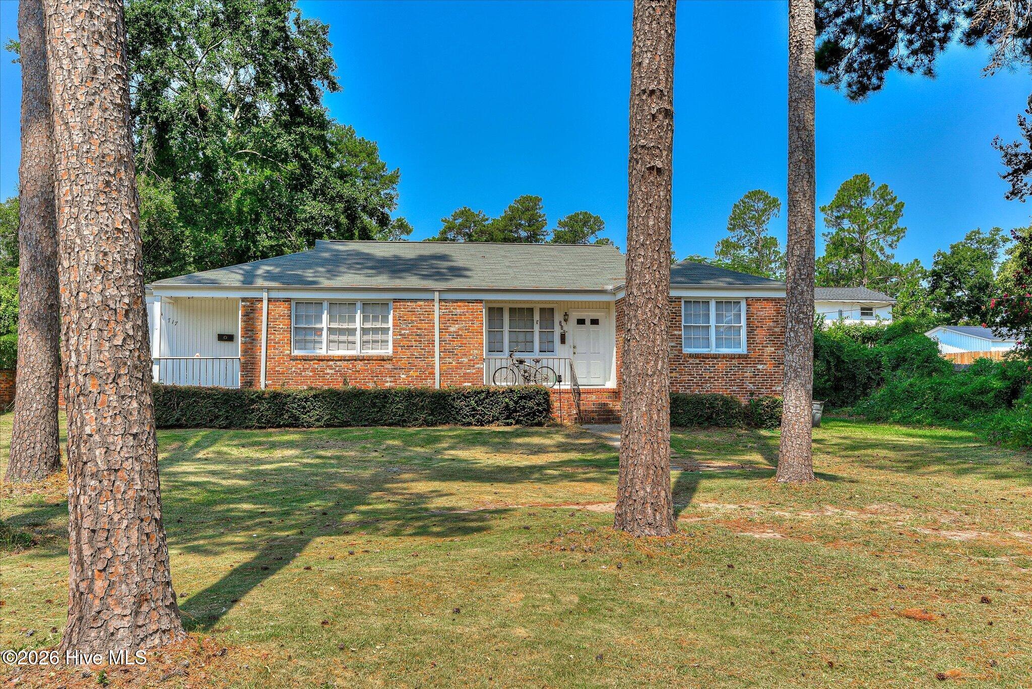 Photo 3 of House for sale at 715 Bransford Rd, Augusta, GA 30909 | MLS# 100608884 | Listing updated on 2026-10-08