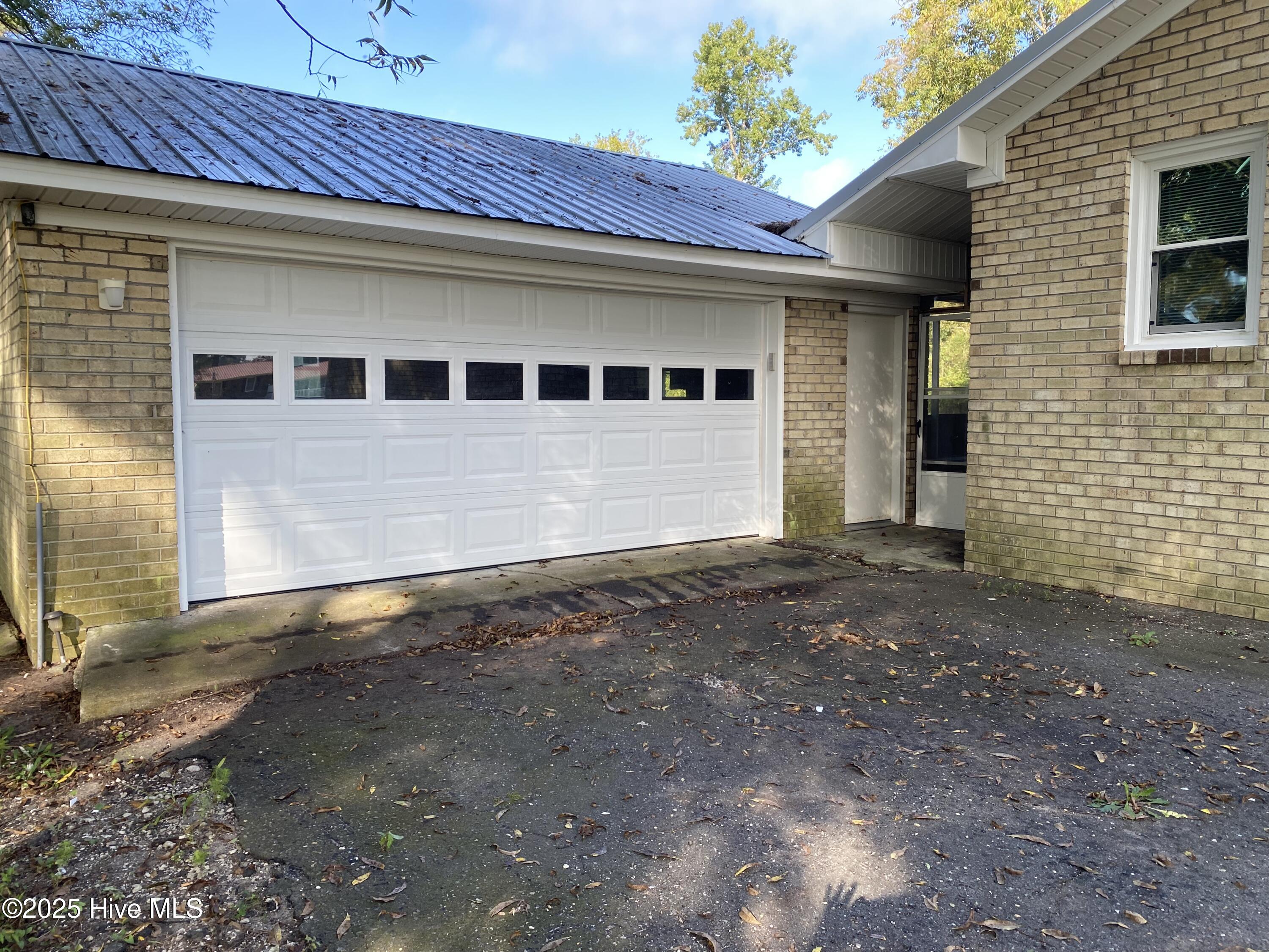 100532699 | Photo 27