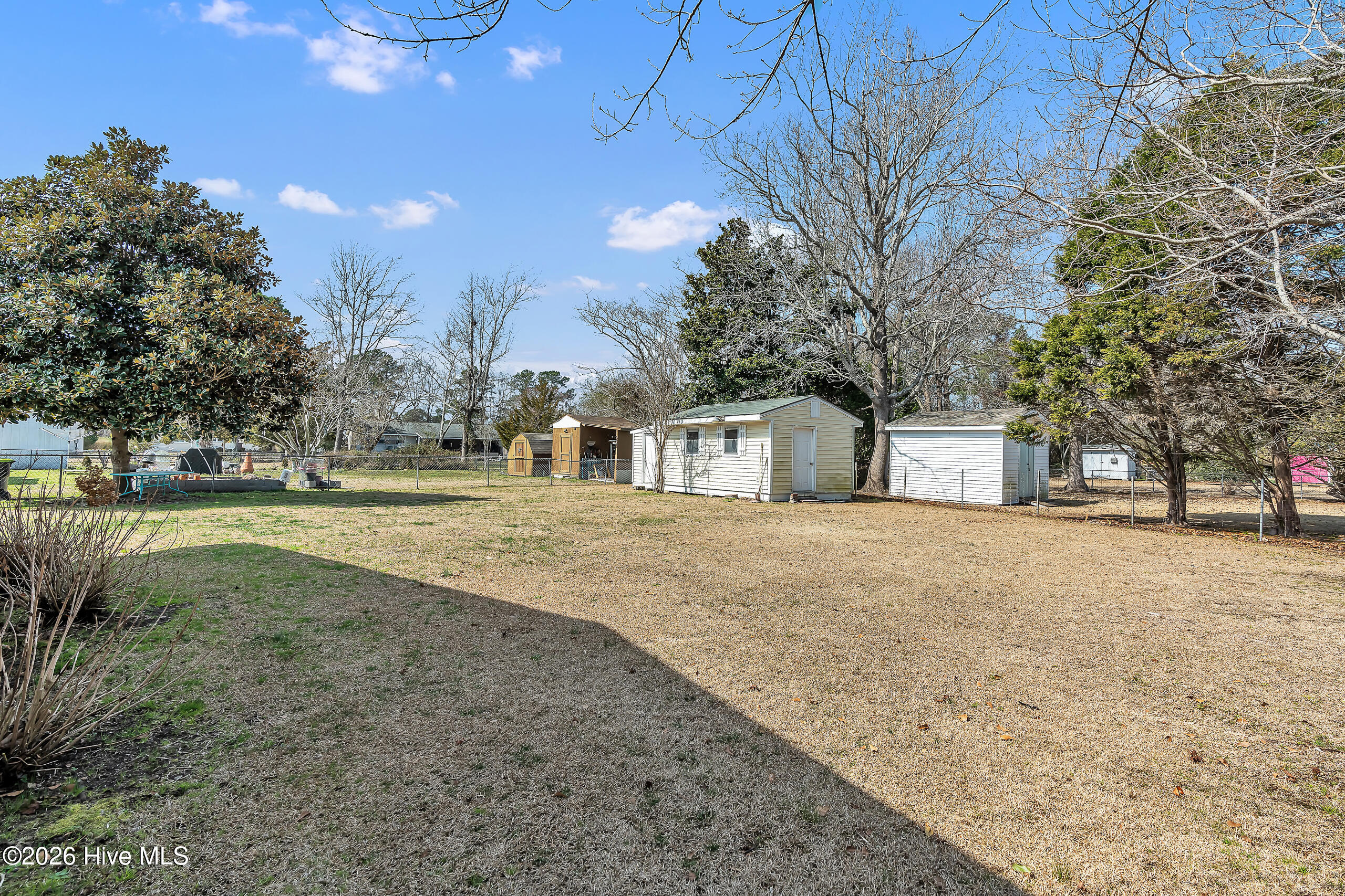 100557888 | Photo 41