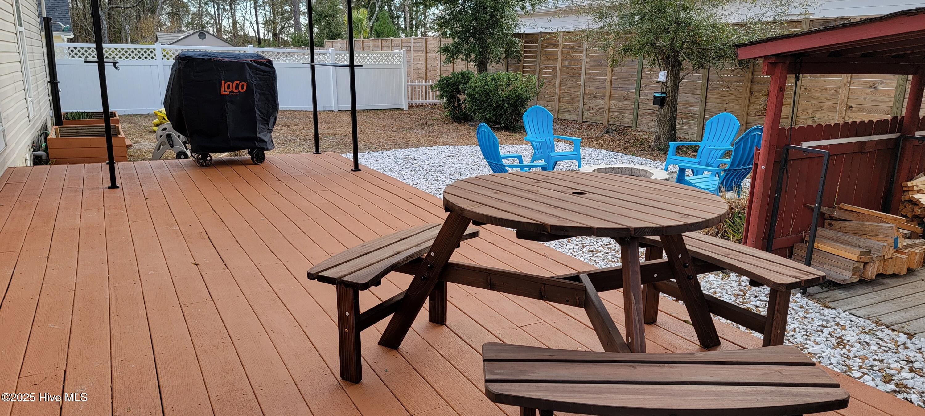 100538721 | Photo 40